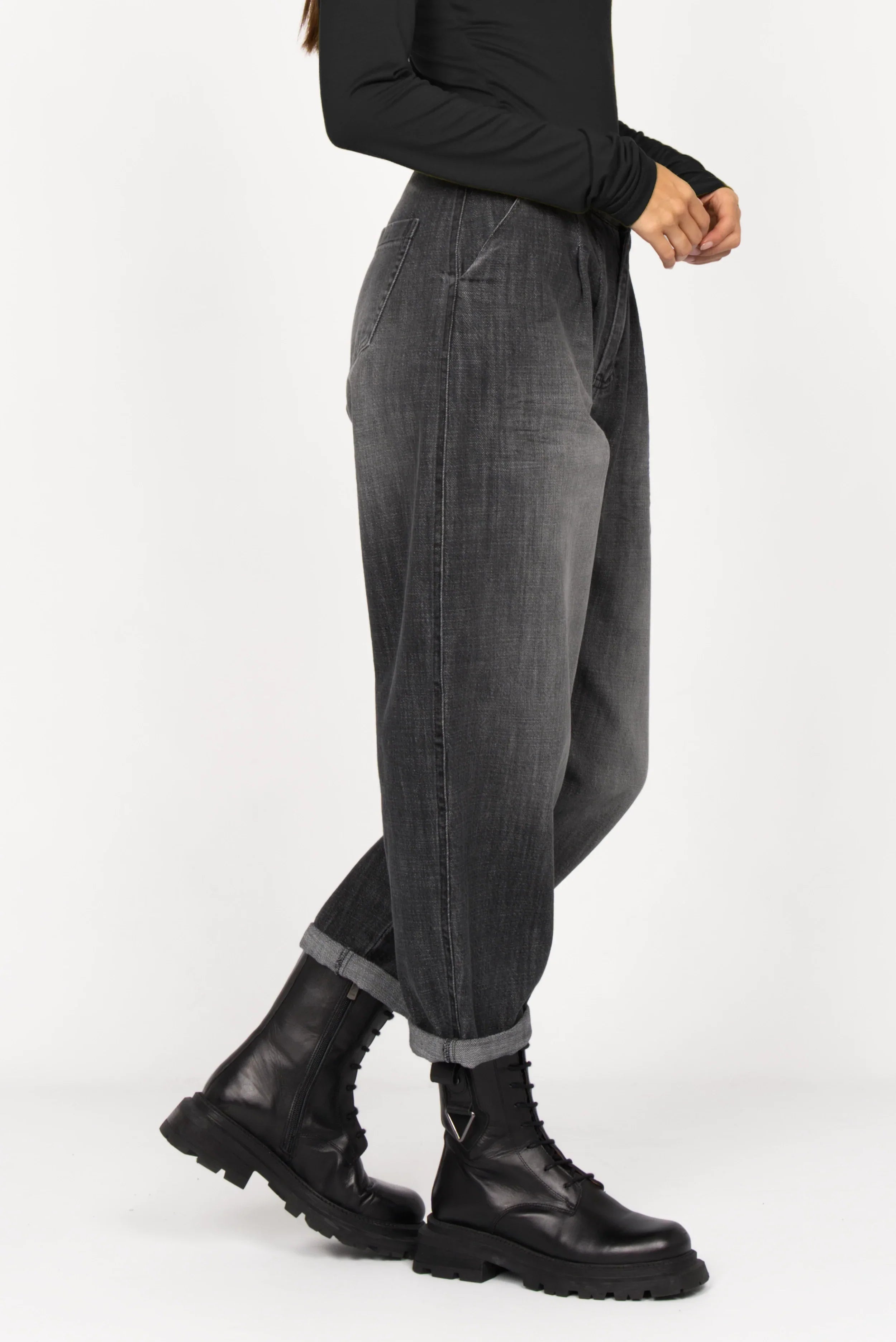 SAIKA relaxed tapered trousers in denim look