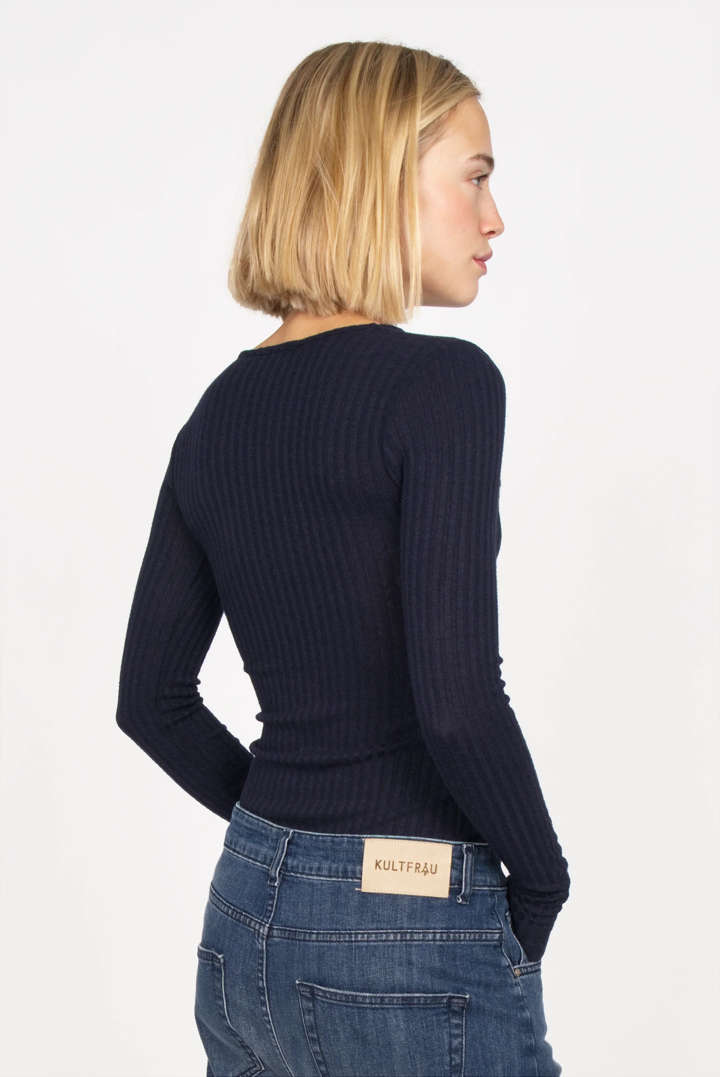 BETTIE longsleeve in fine knit rib