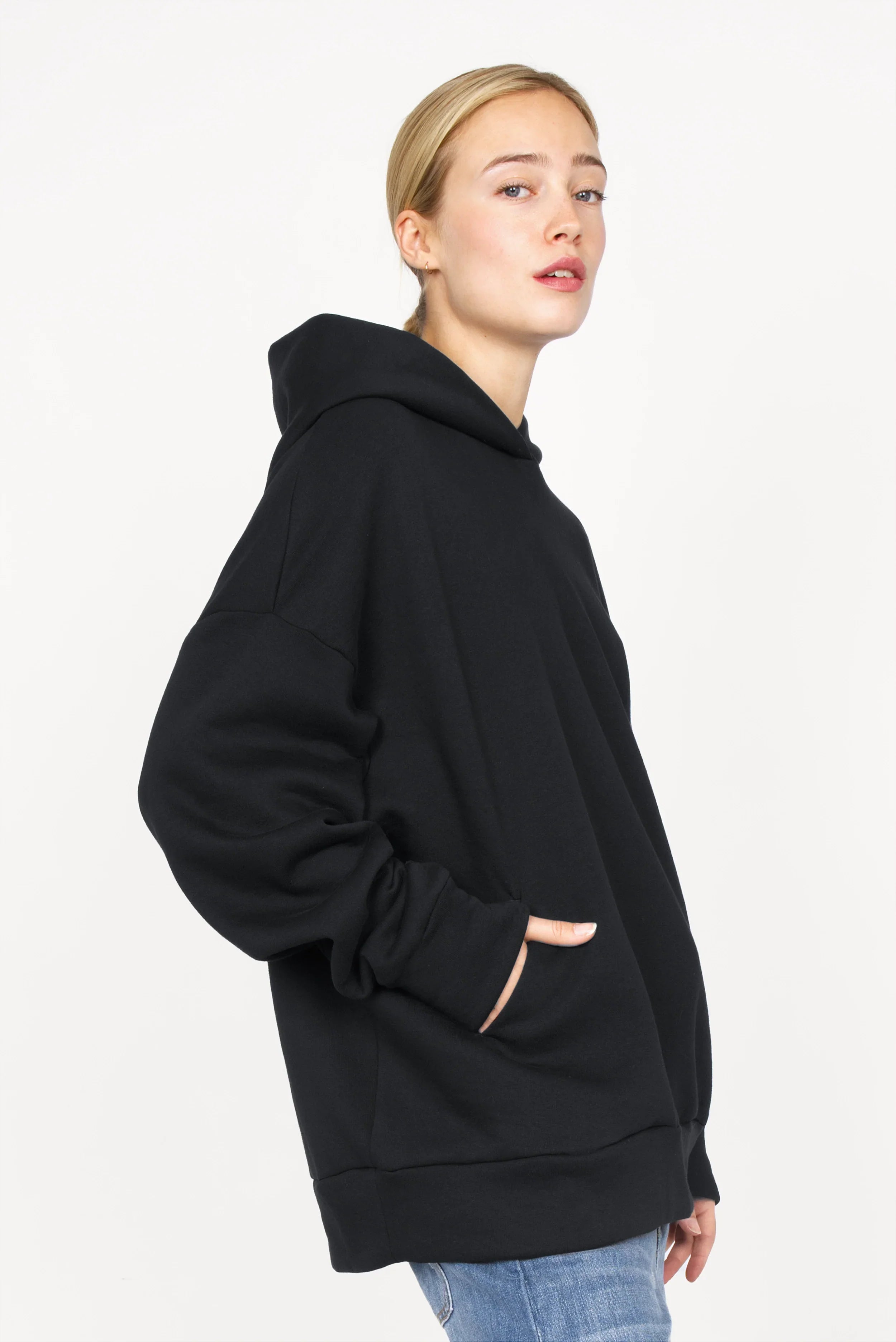 LAURA.K oversized hoodie