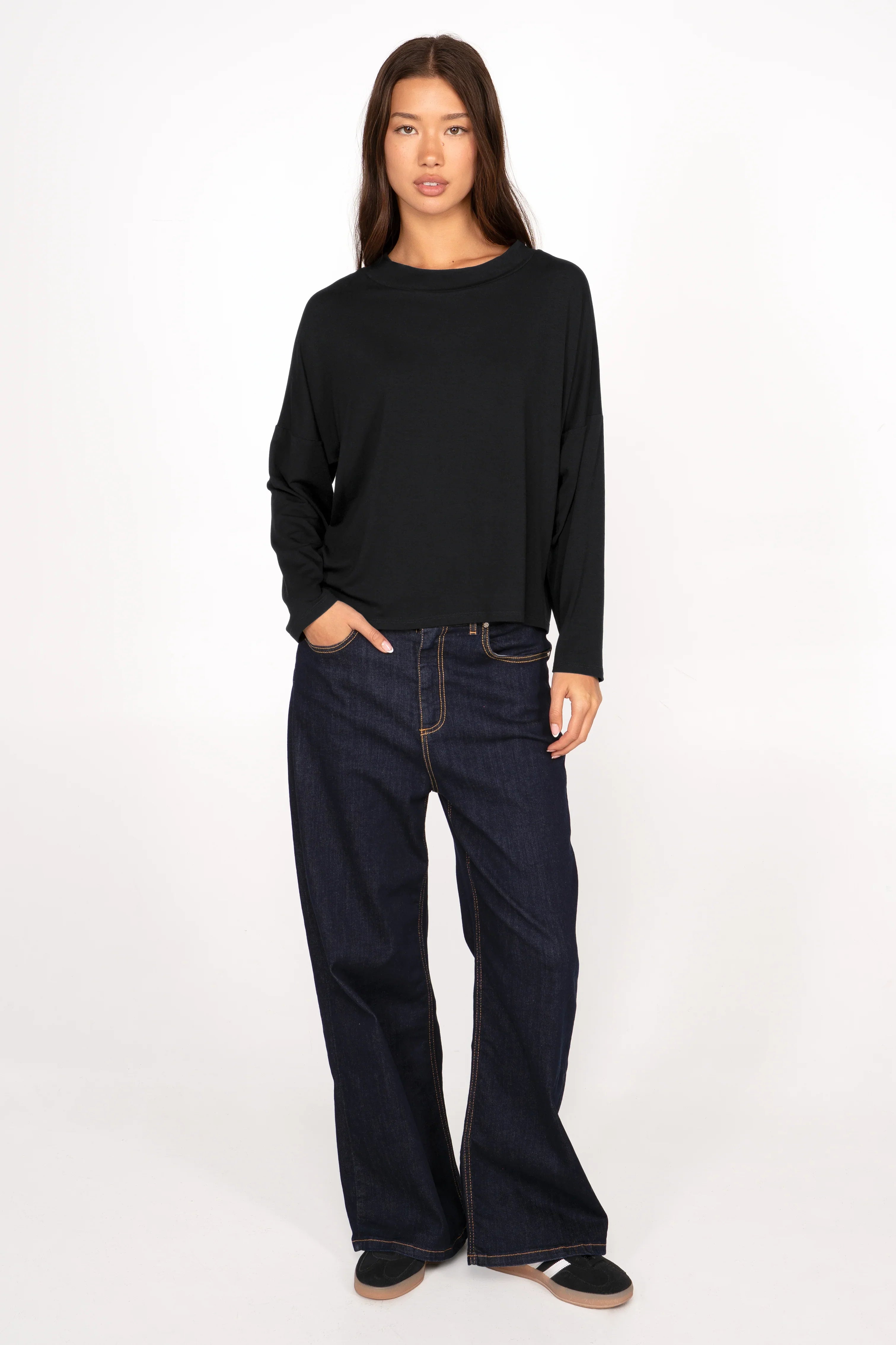 ALFERA long-sleeved shirt made from lightweight viscose jersey