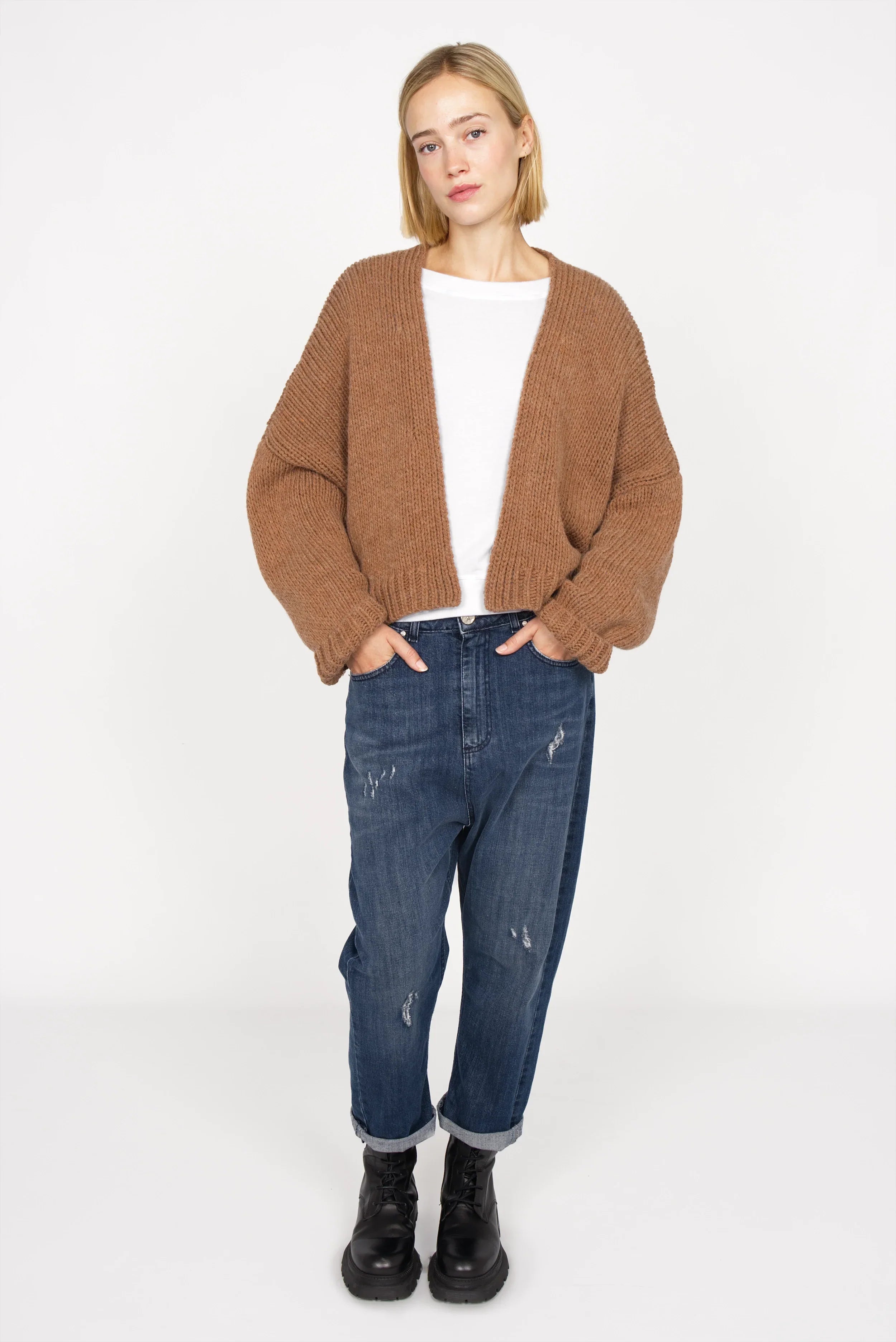ALIXA cropped knit cardigan