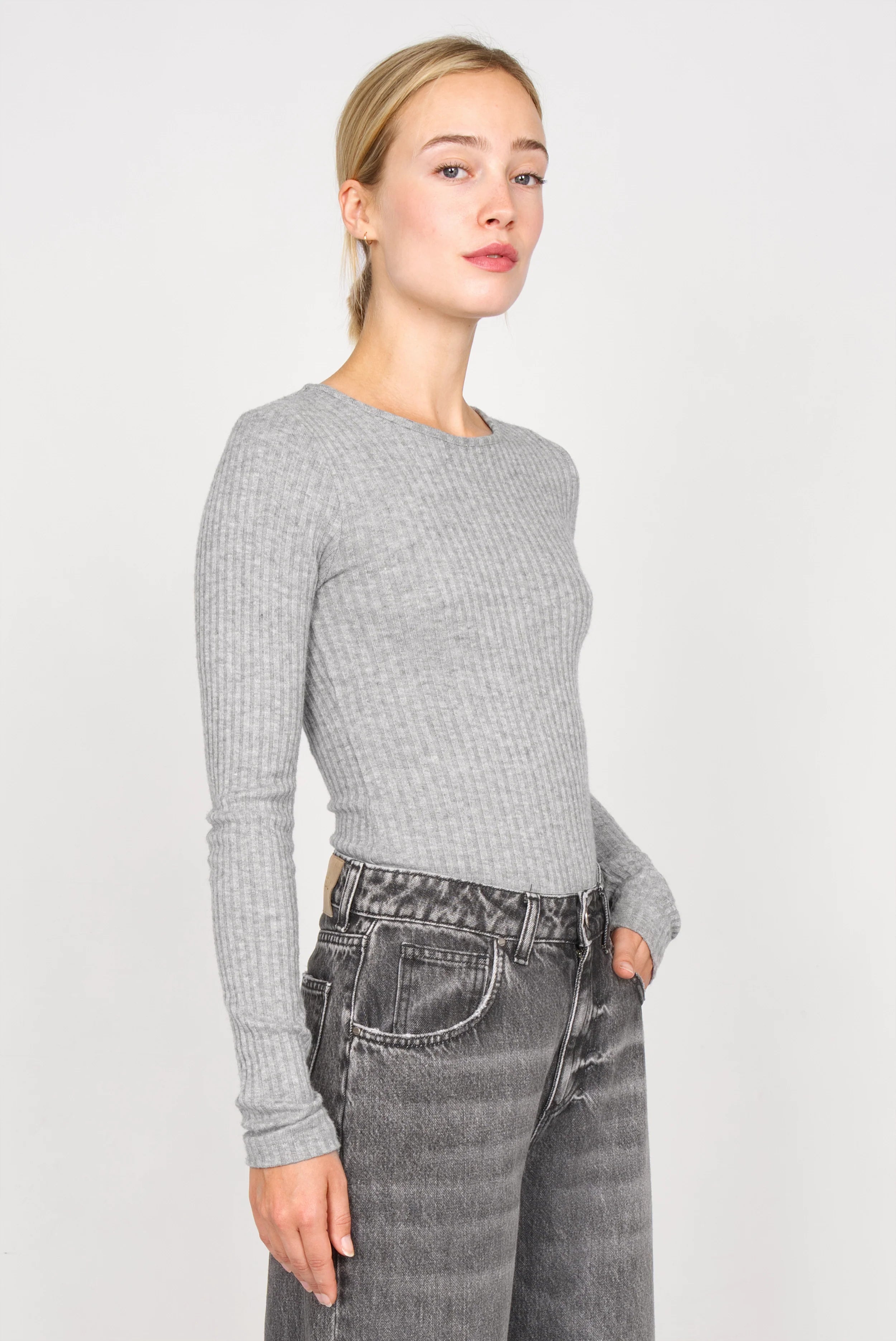 BETTIE longsleeve in fine knit rib