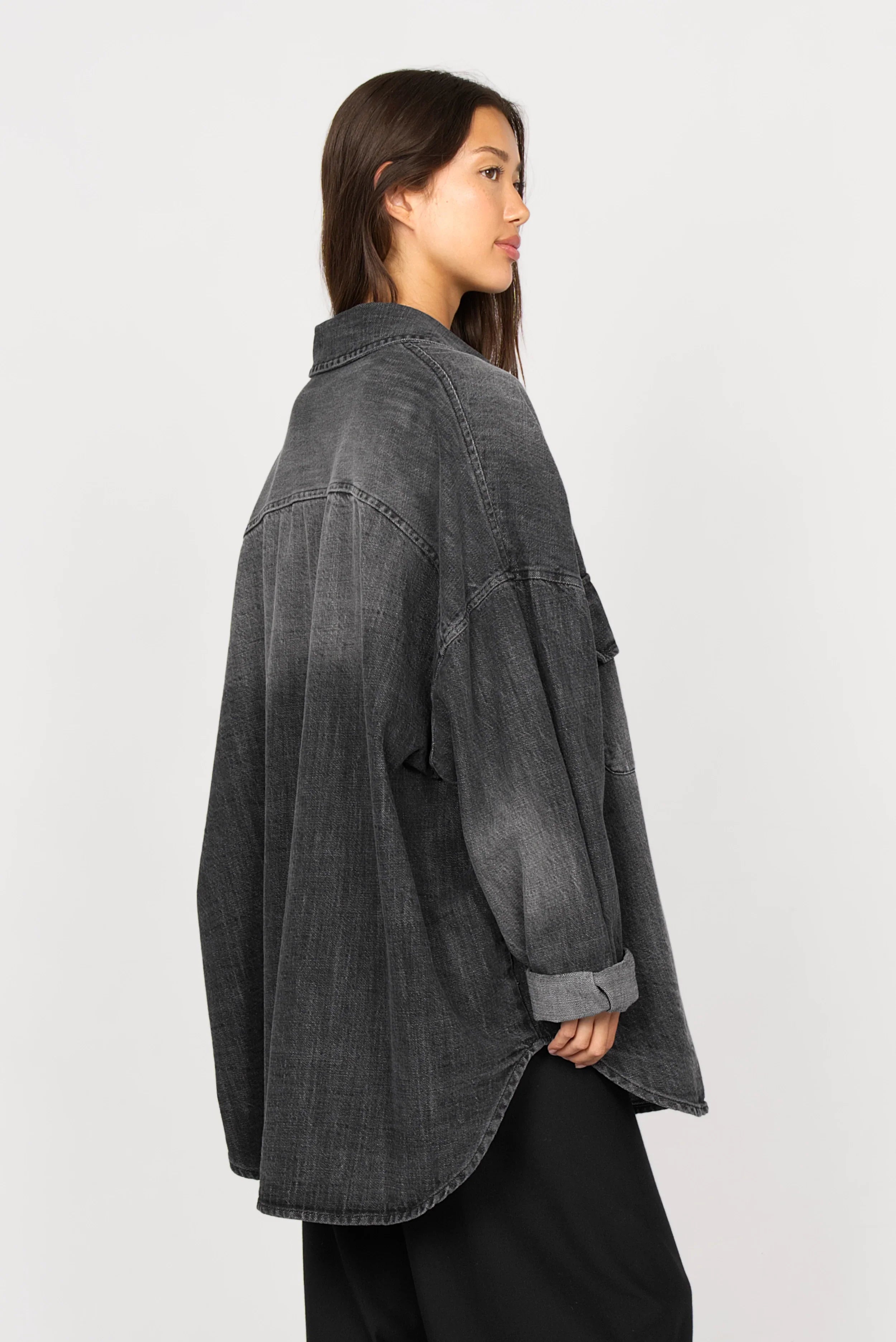 ANEA oversized shirt jacket