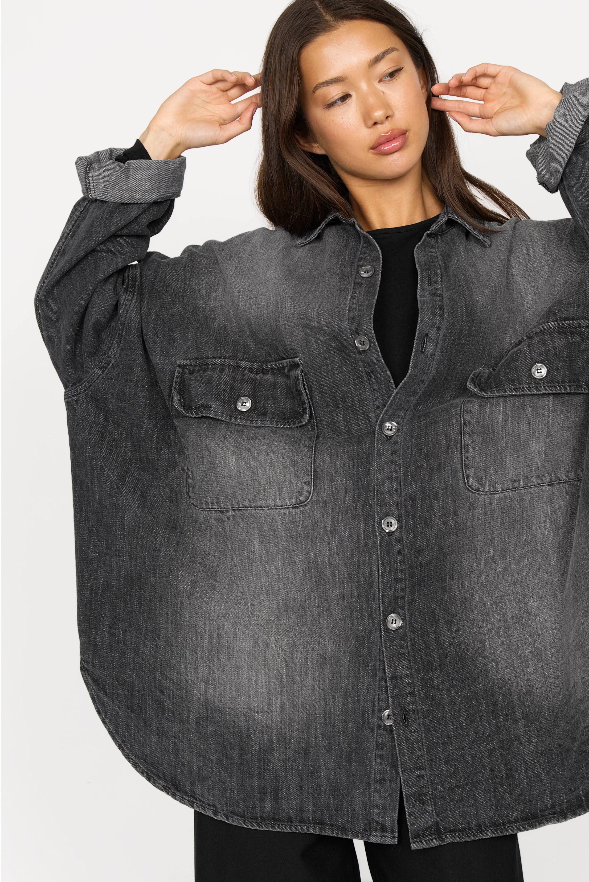 ANEA oversized shirt jacket