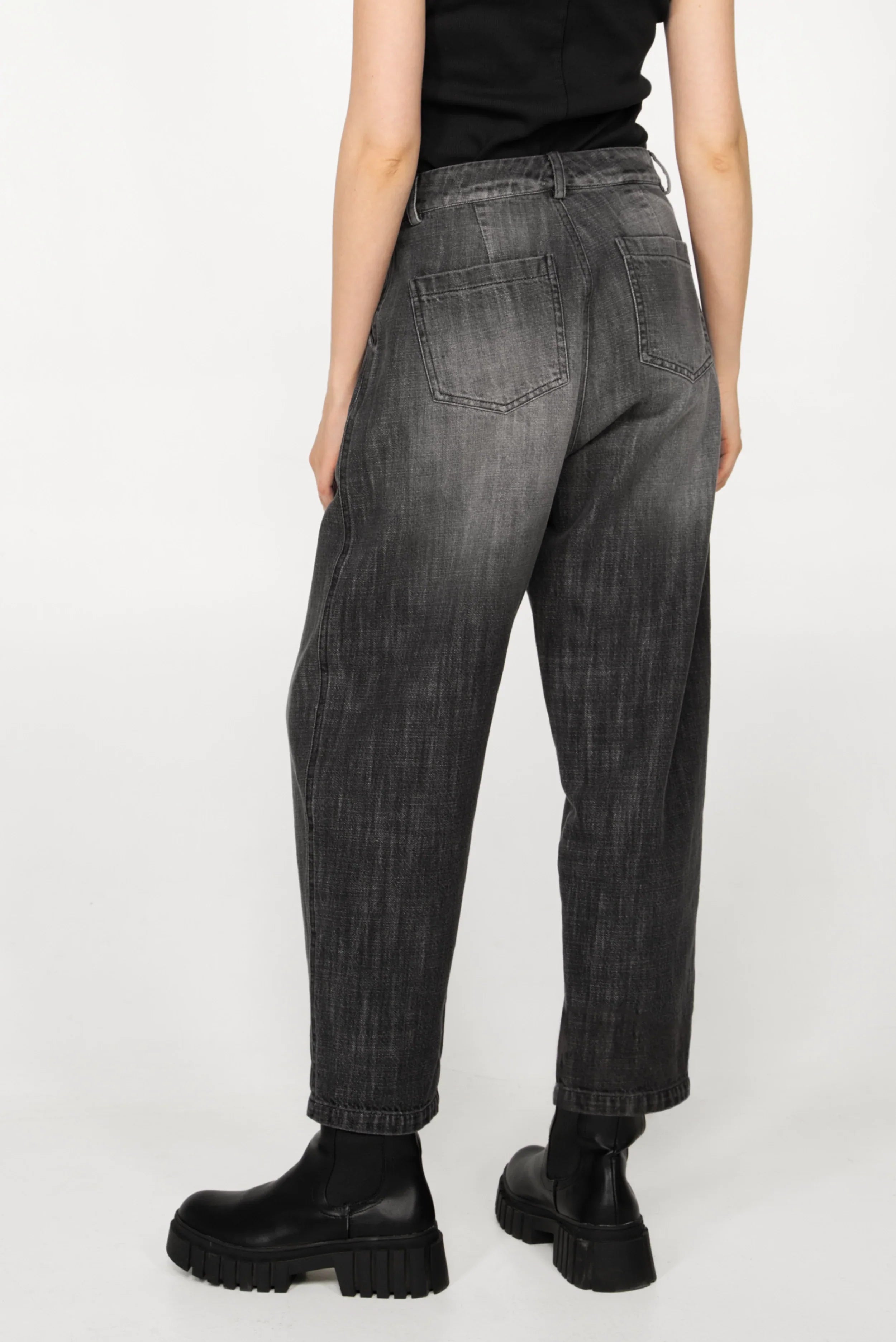 SAIKA relaxed tapered trousers in denim look