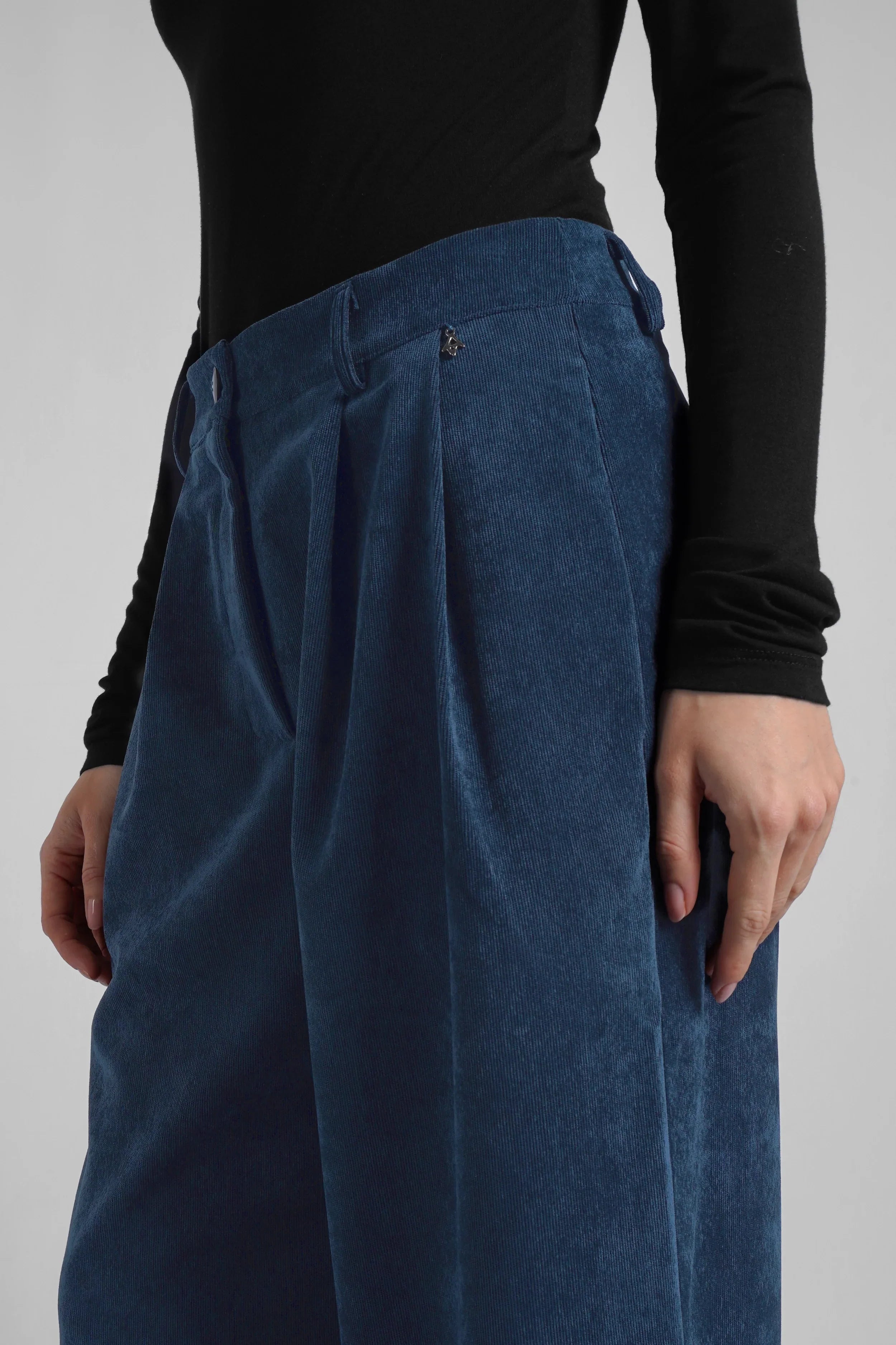 ELEE wide leg corduroy pants