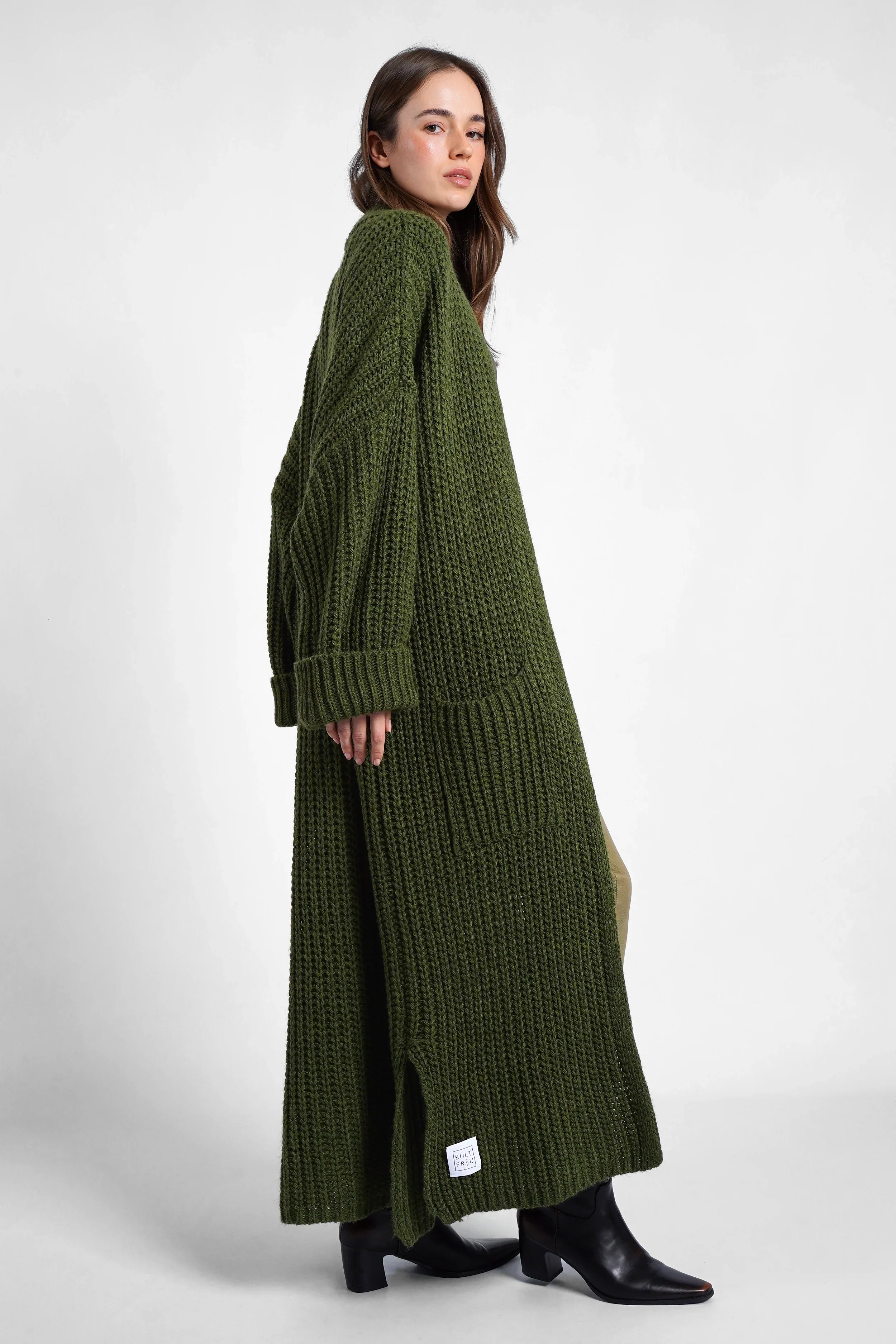 LOLA knit cardigan