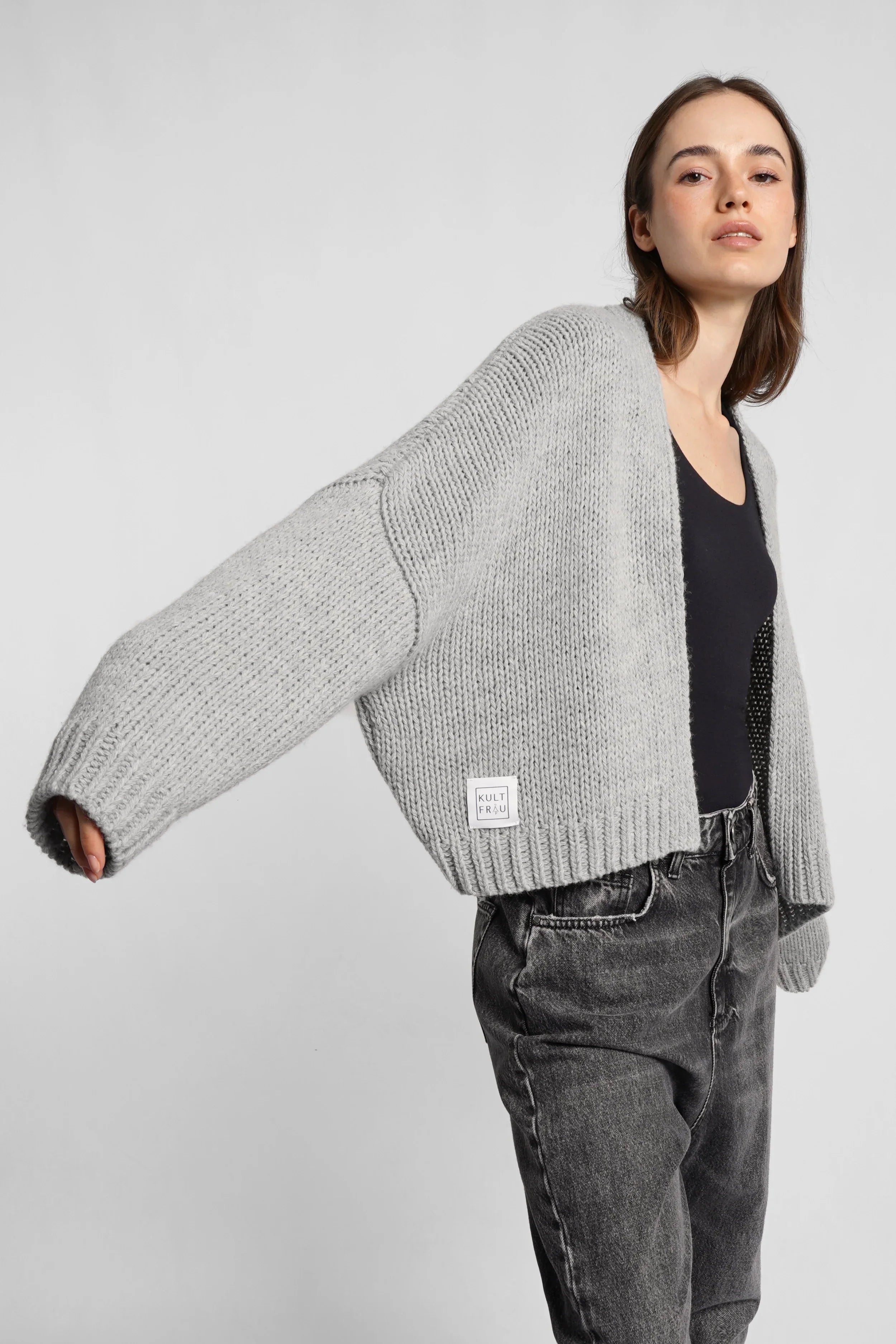 ALIXA cropped knit cardigan