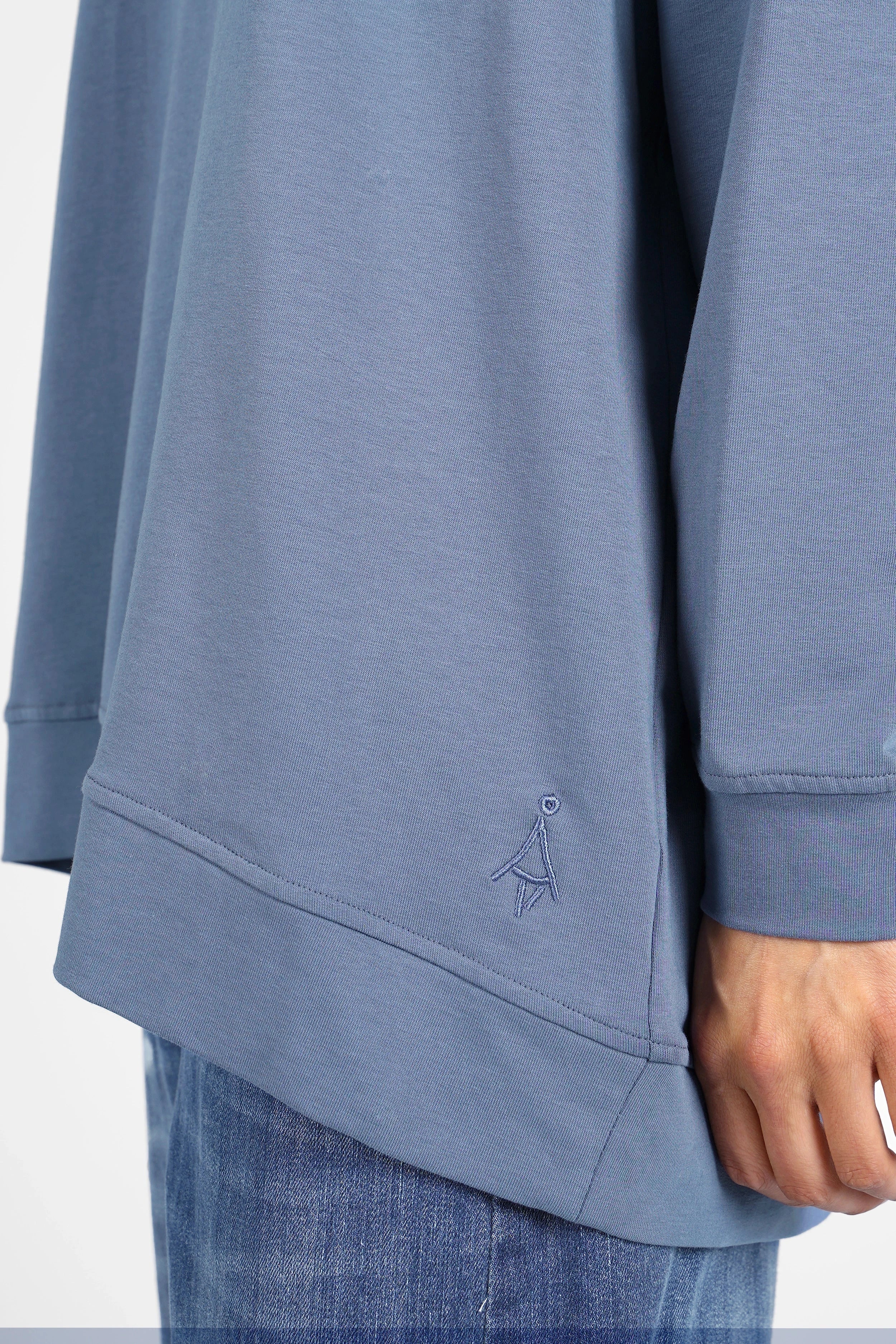 GRACEY.K sweater