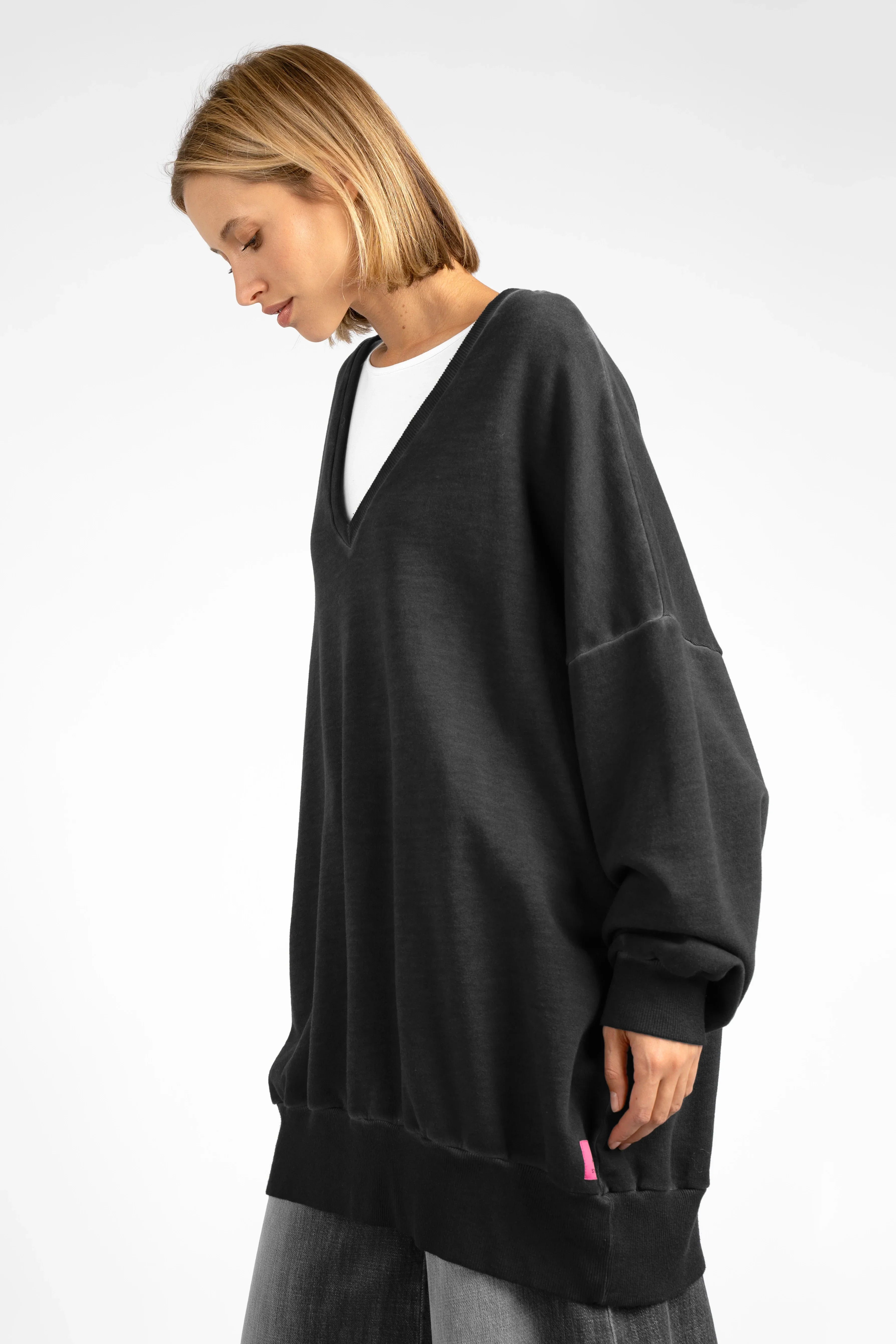 IMIKO studio long-sweater