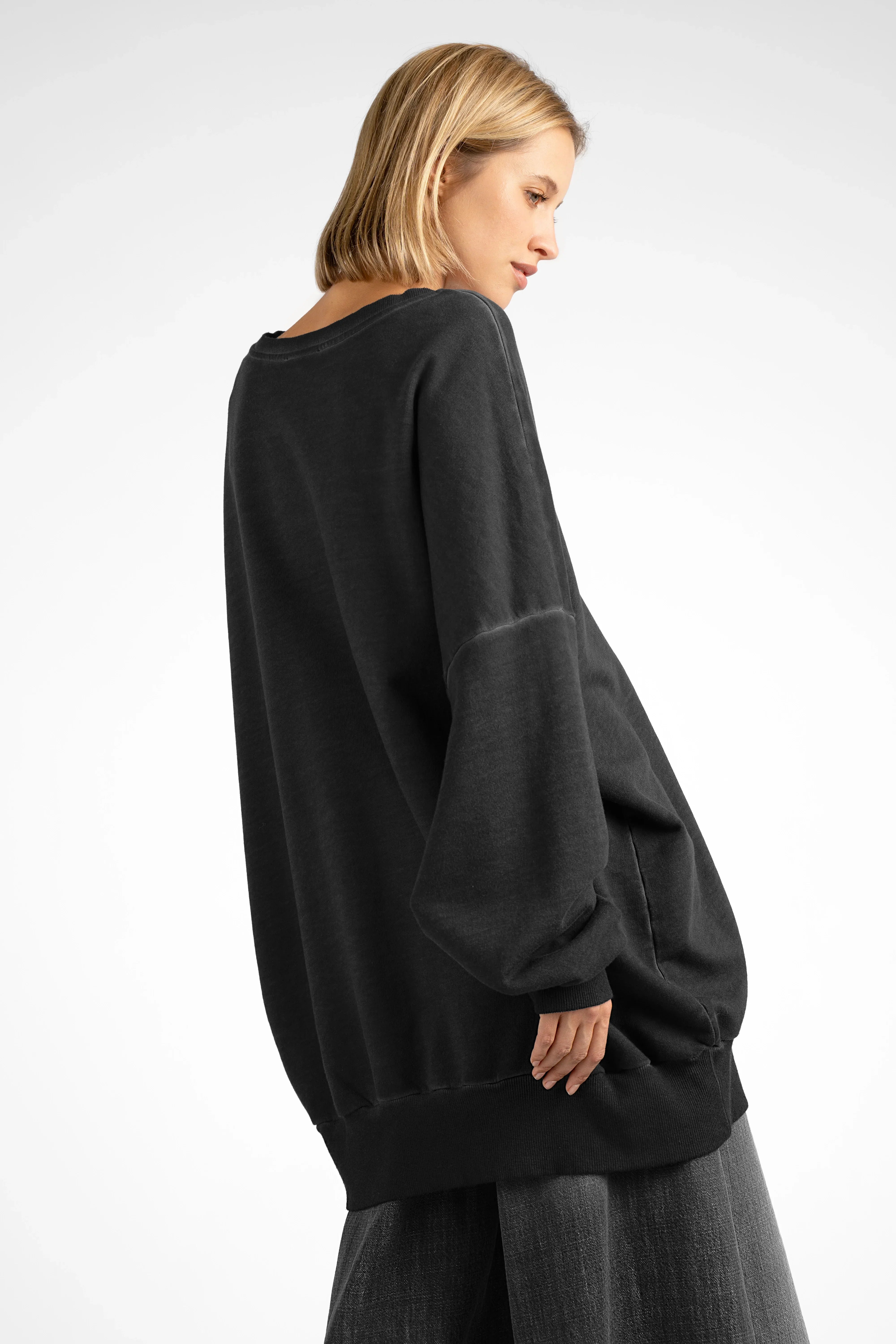 IMIKO studio long-sweater