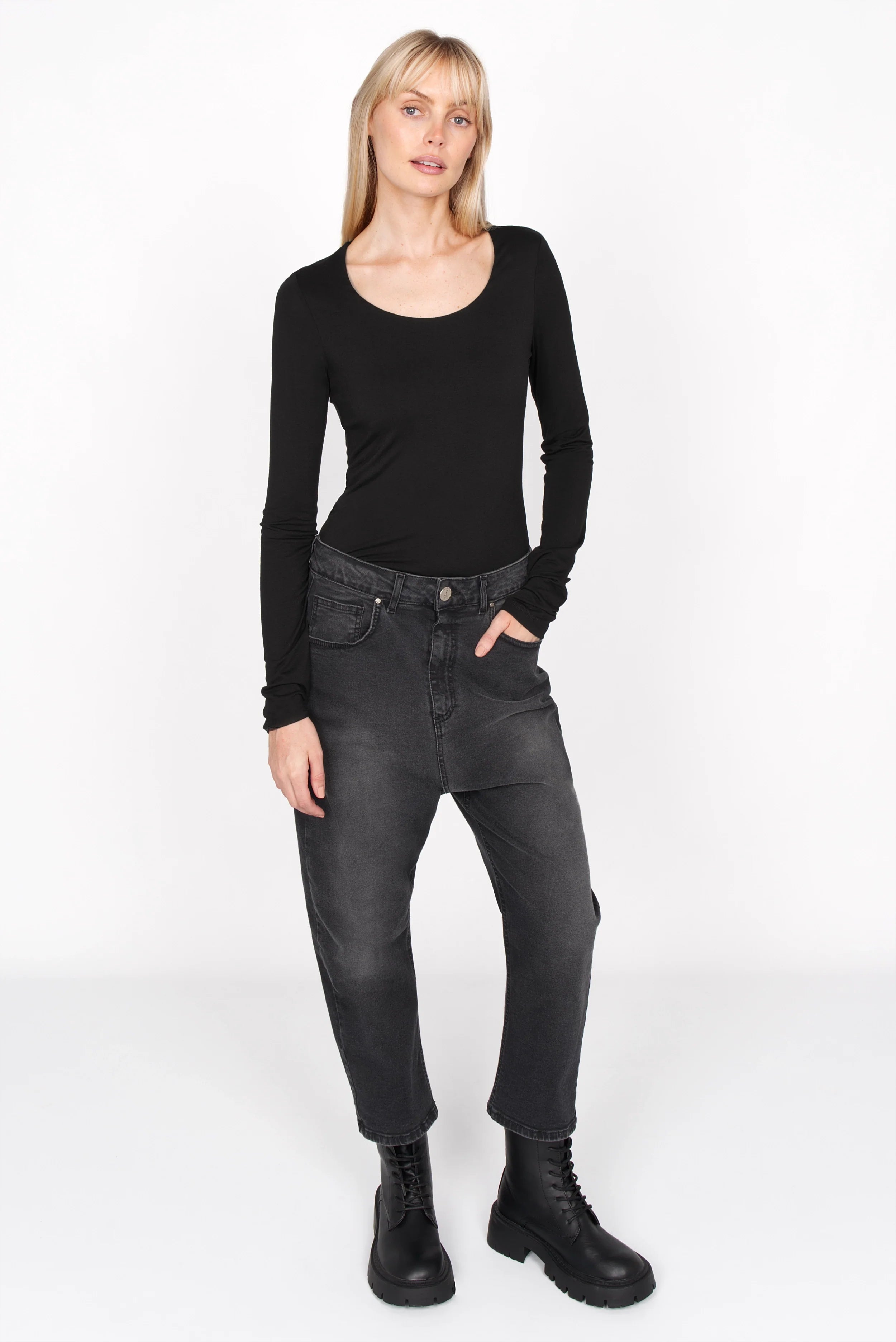JALYN longsleeve also in soft viscose jersey