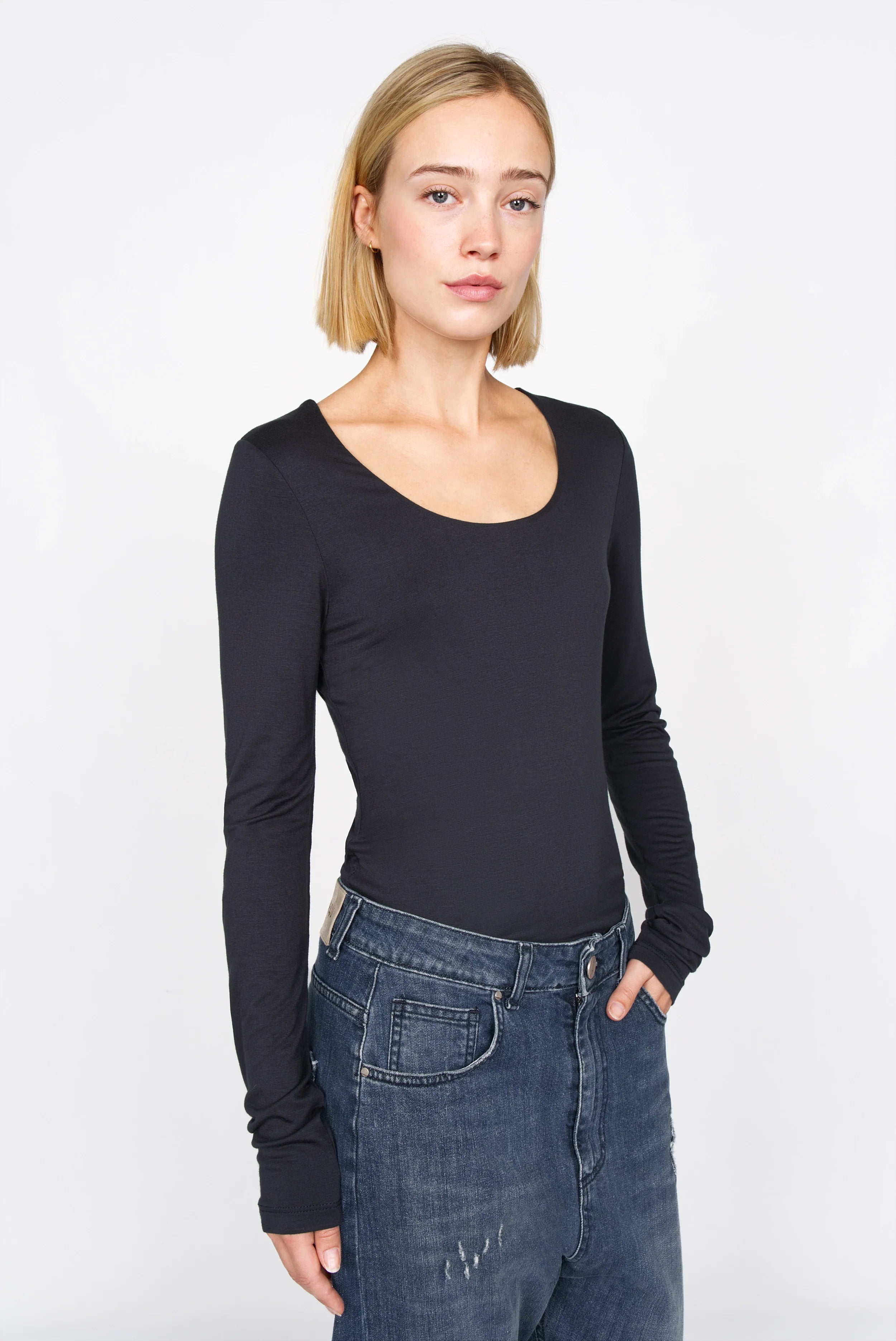 JALYN longsleeve also in soft viscose jersey