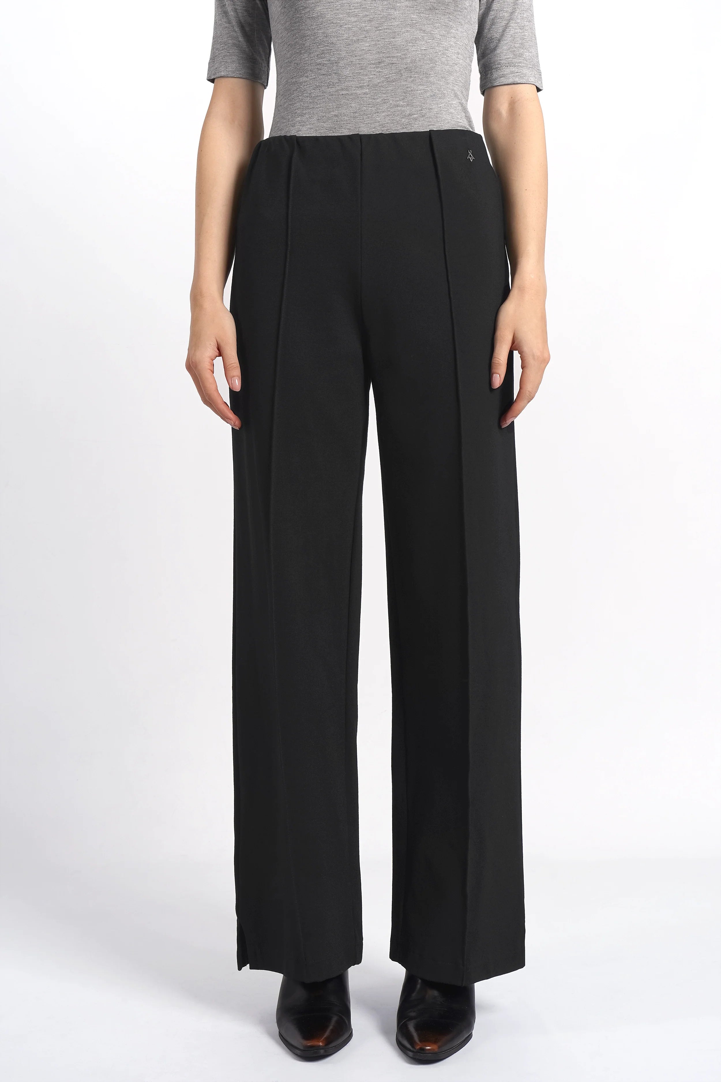 KANDANEA straight-leg pants in interlock fabric