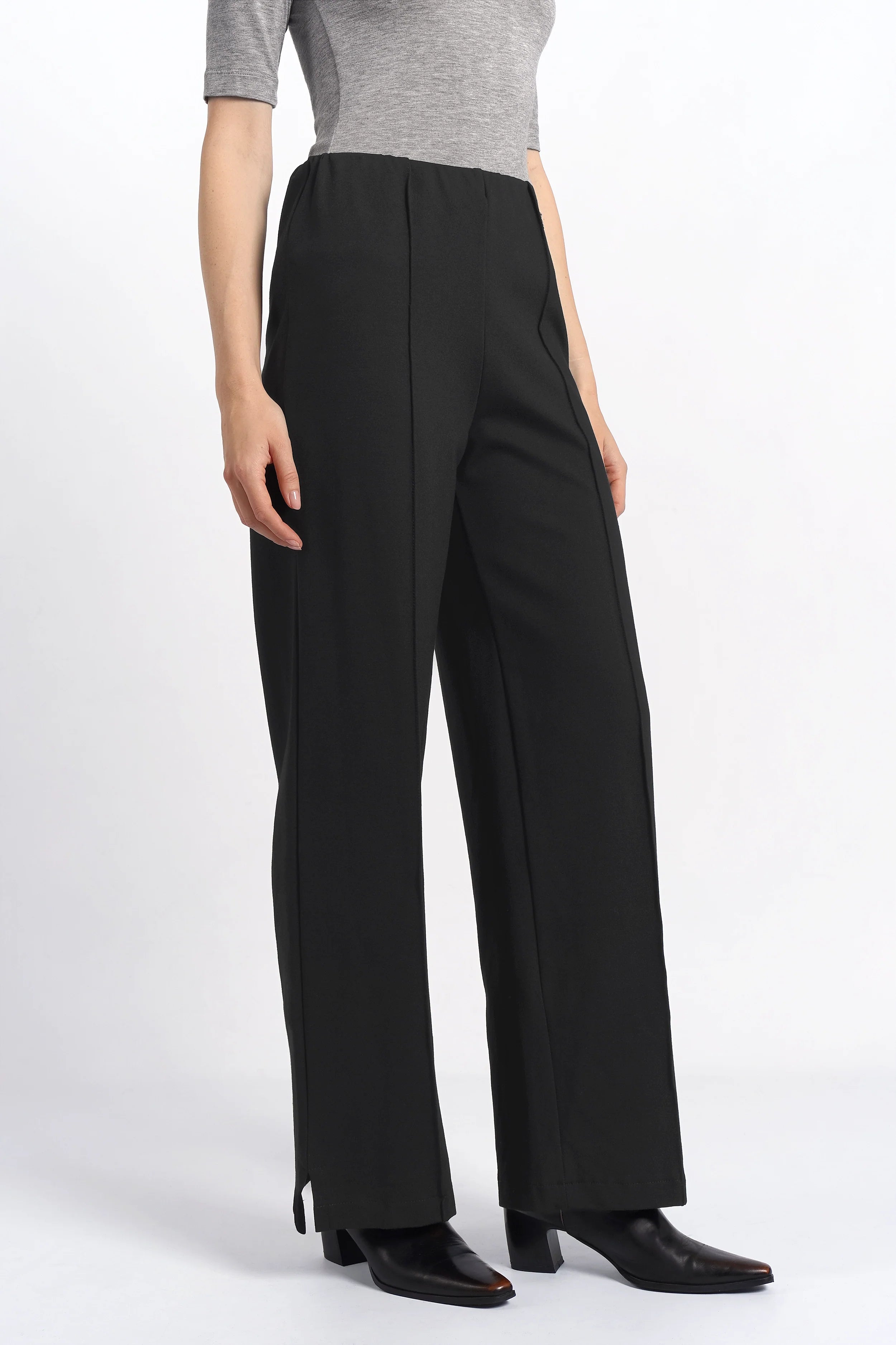 KANDANEA straight-leg pants in interlock fabric