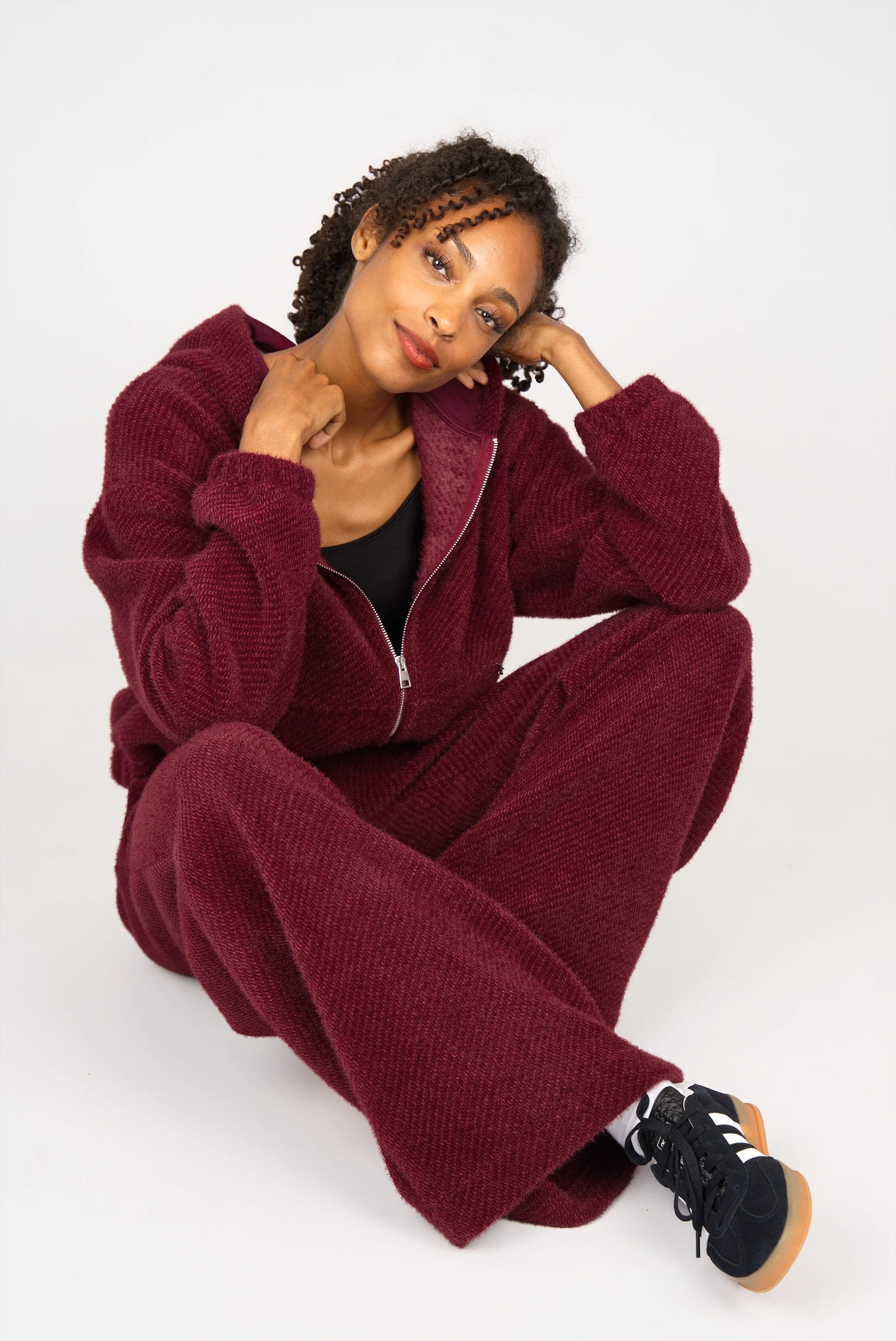KELYA wide leg trousers with velvety-soft short-haired fur texture