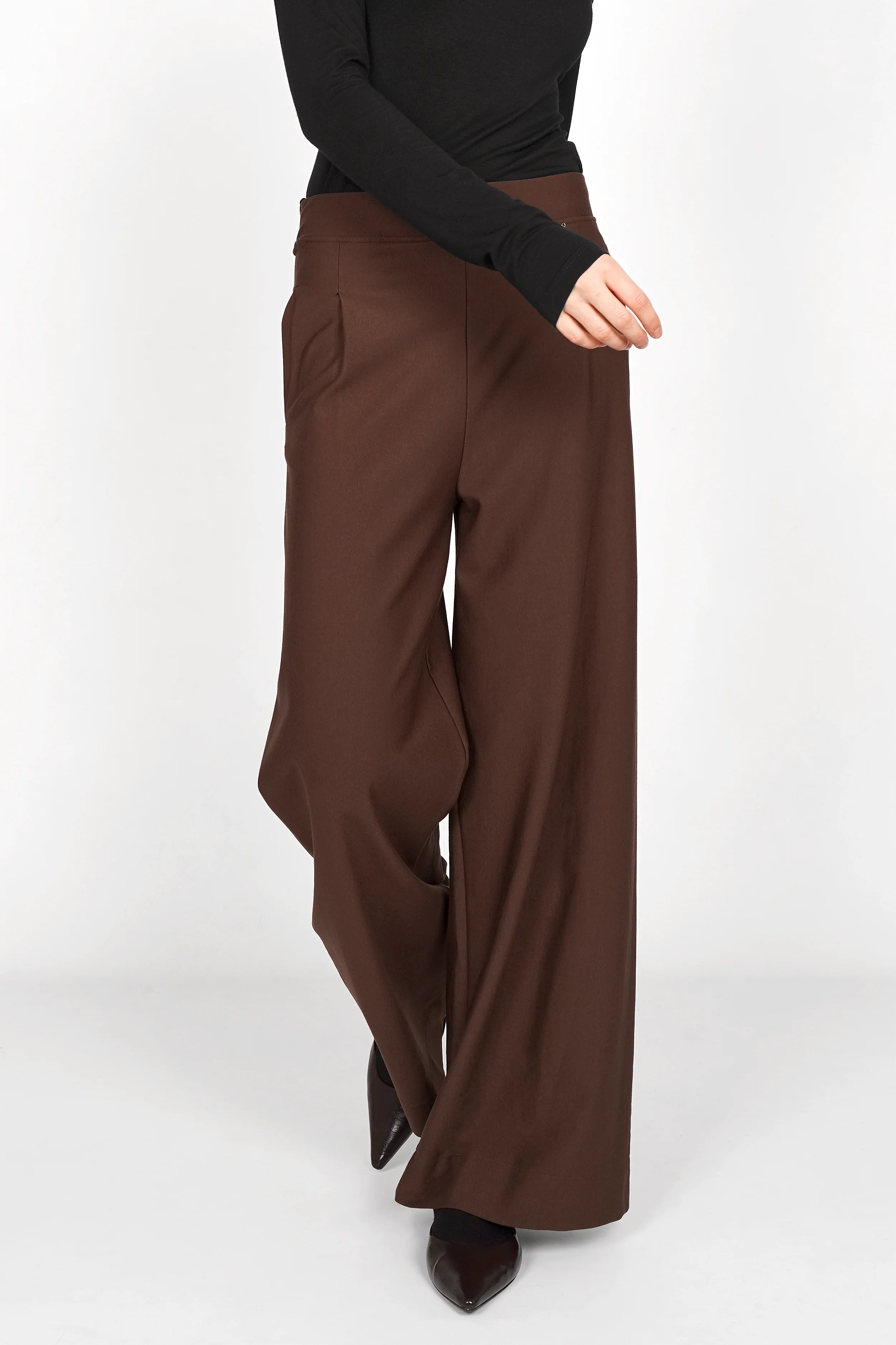 KLARA.K wide leg pants