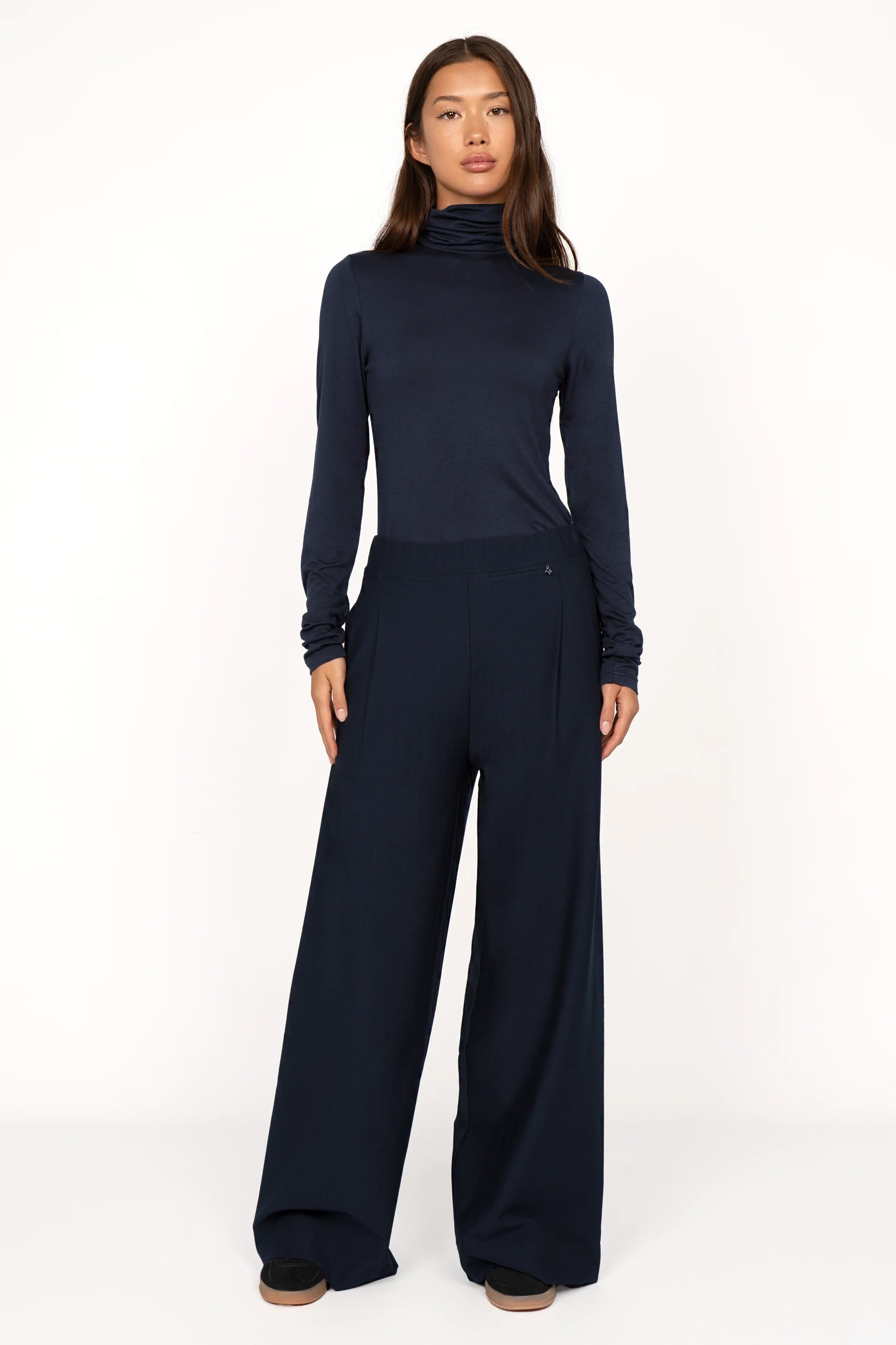 KLARA.K wide leg pants