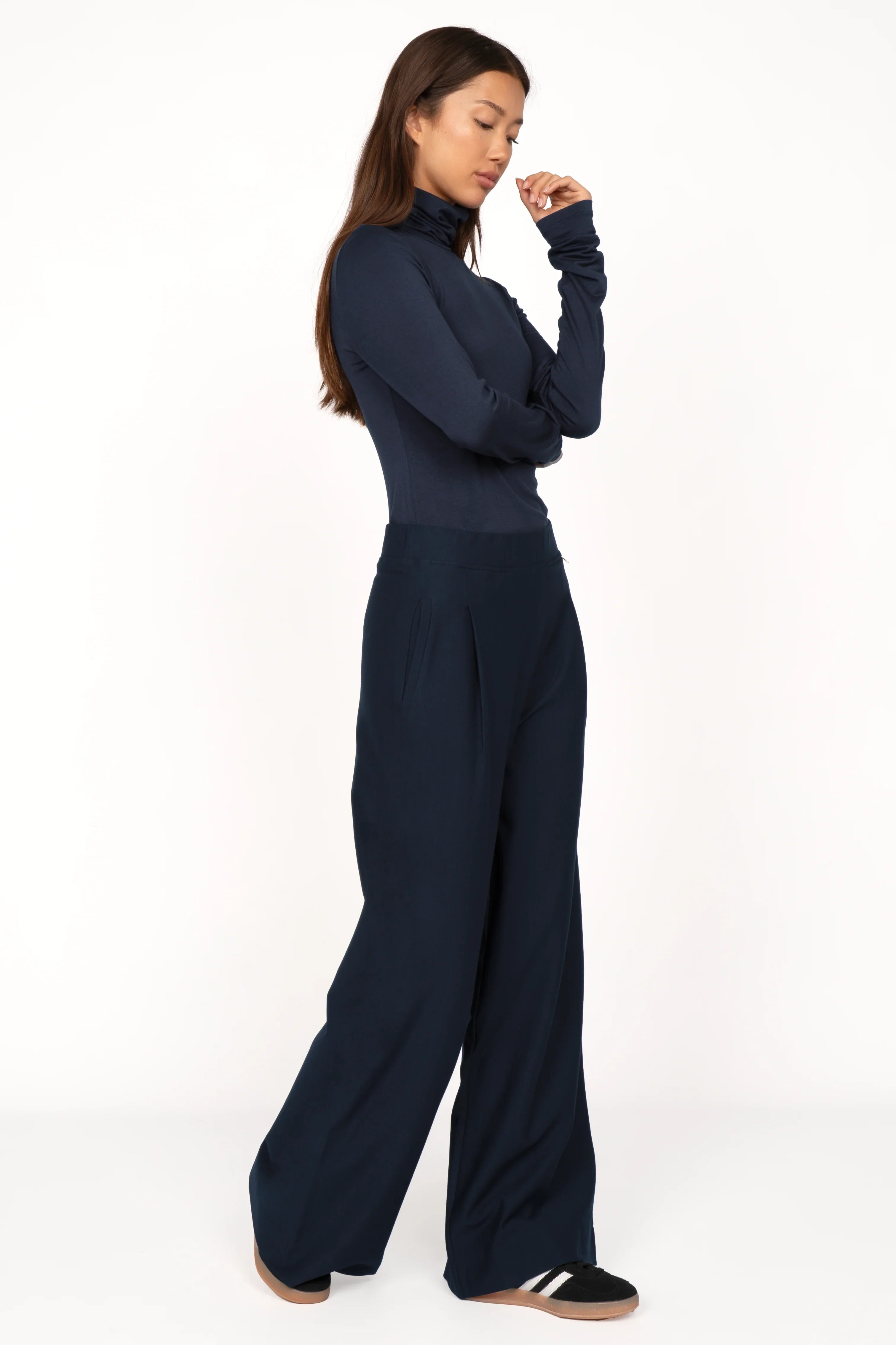 KLARA.K wide leg pants