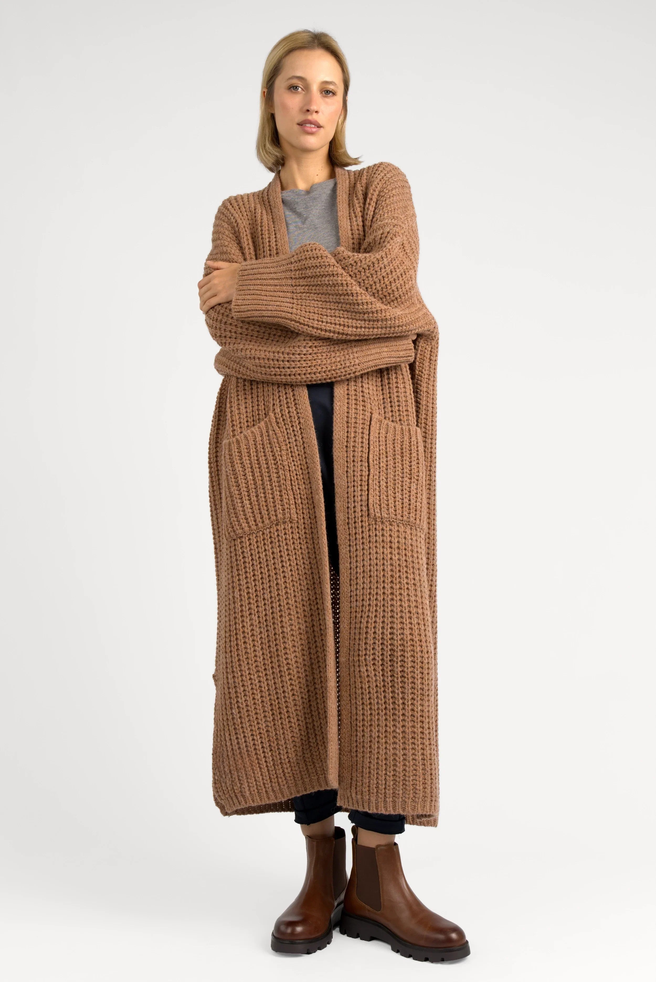 LOLA knit cardigan