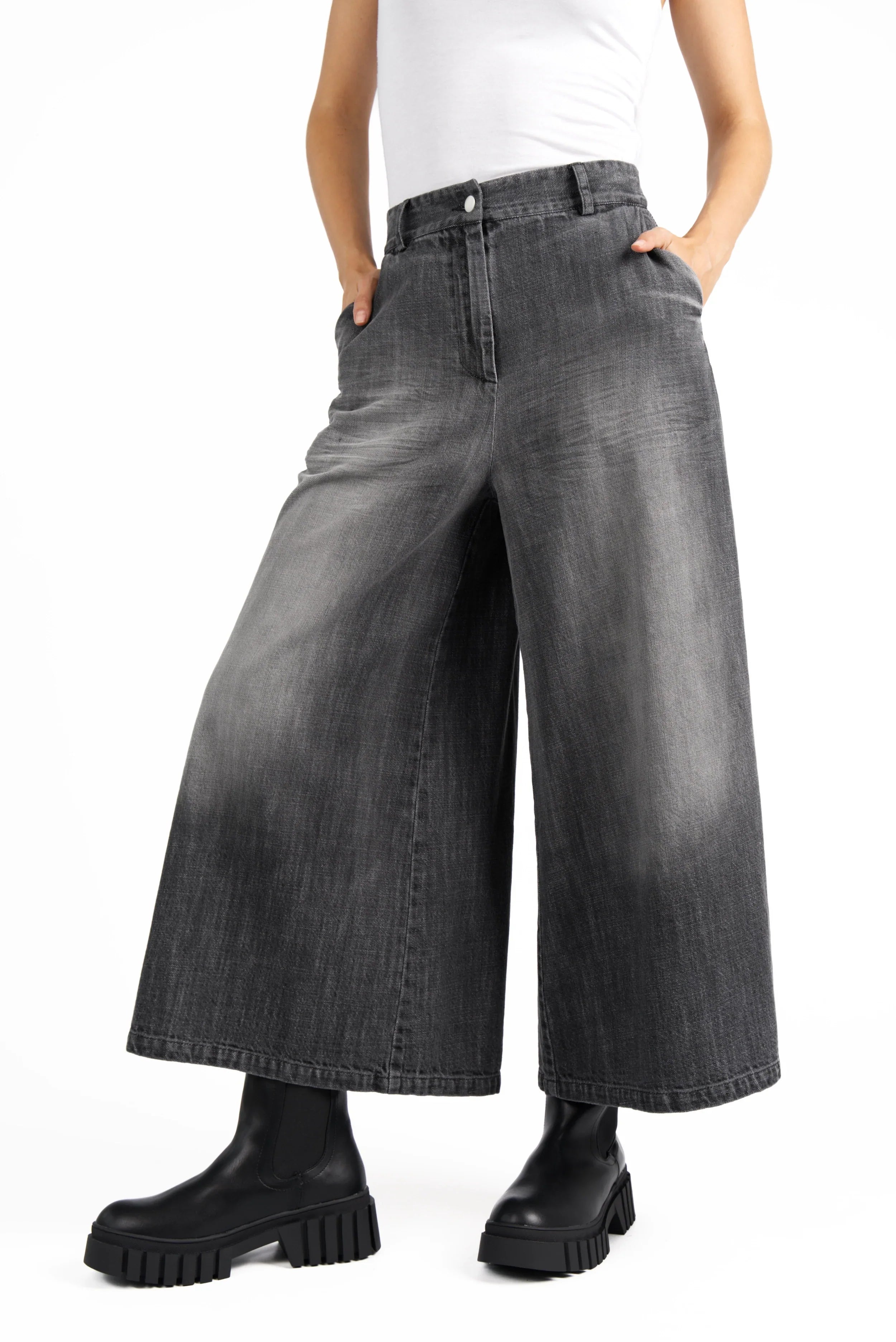NEDITA cropped wide leg pants