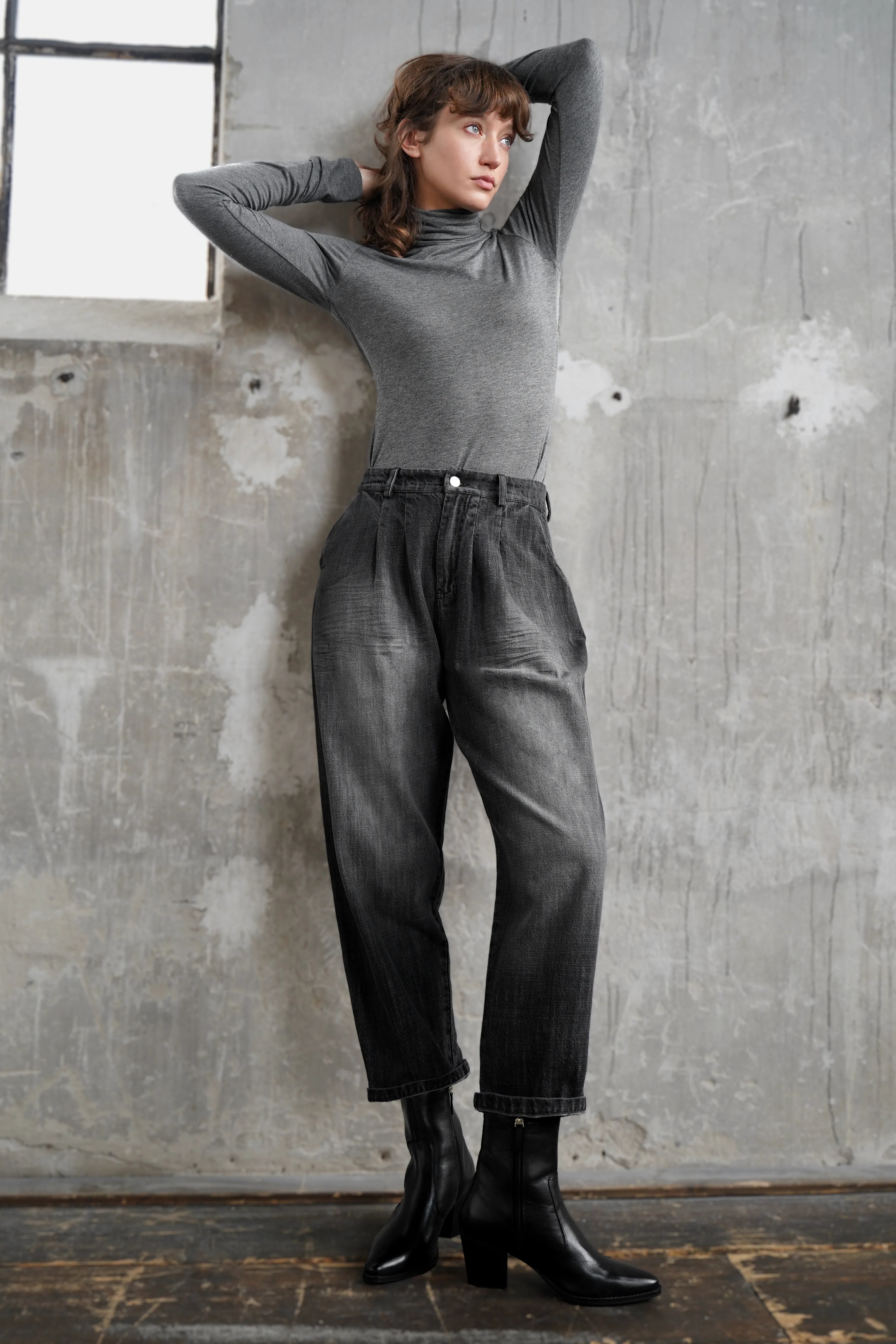 SAIKA relaxed tapered trousers in denim look
