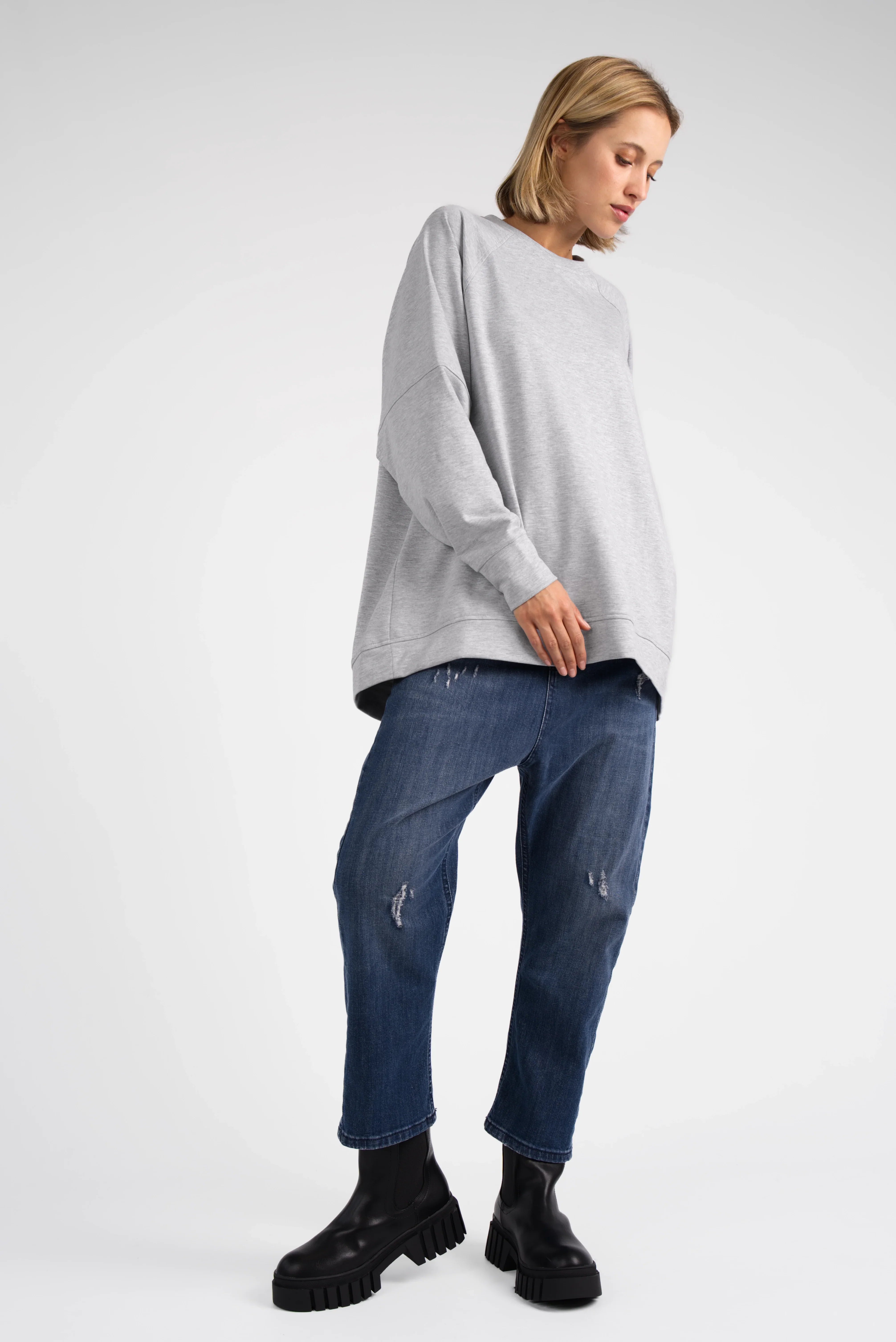 SELKA sweater