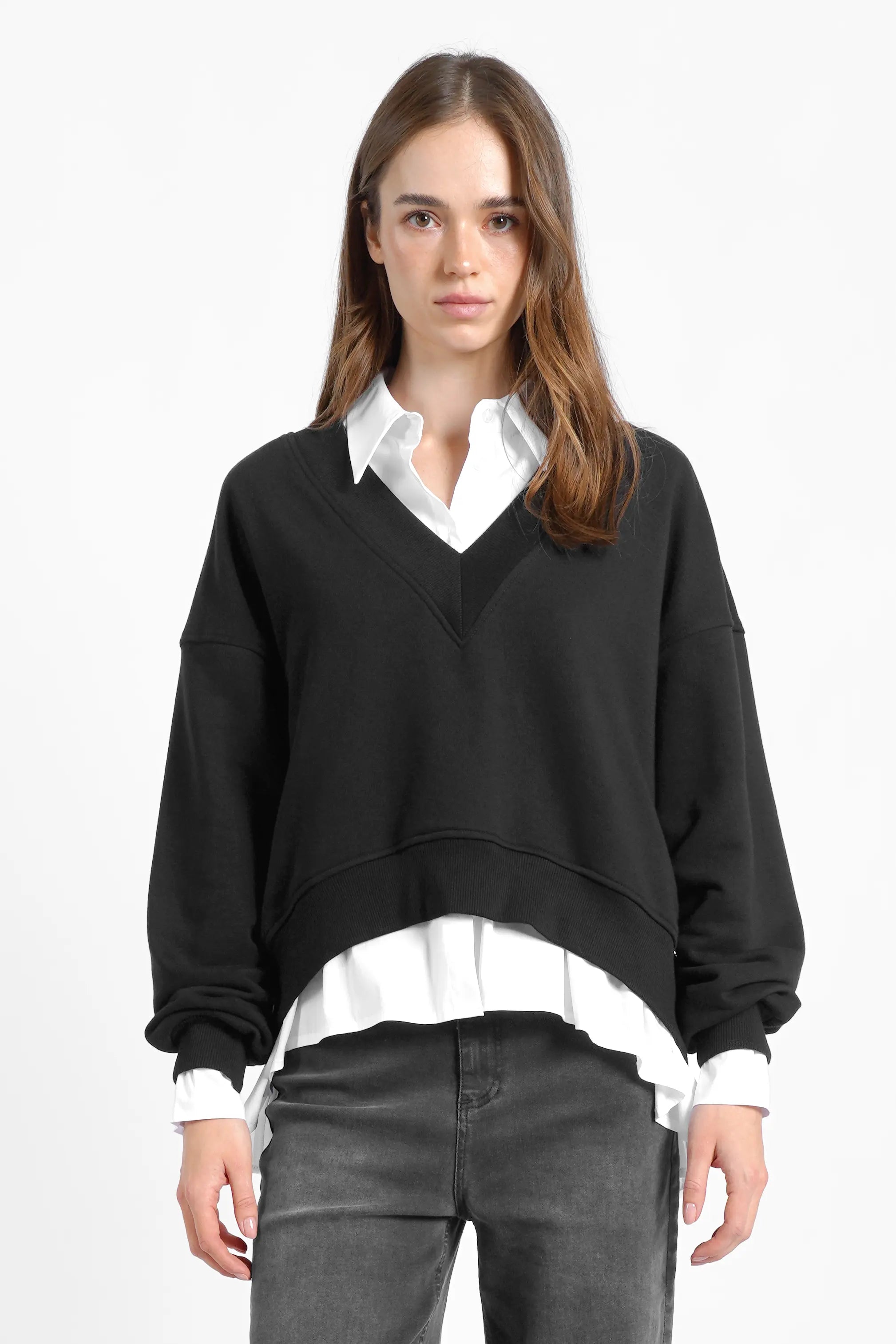SEREA v-neck sweater