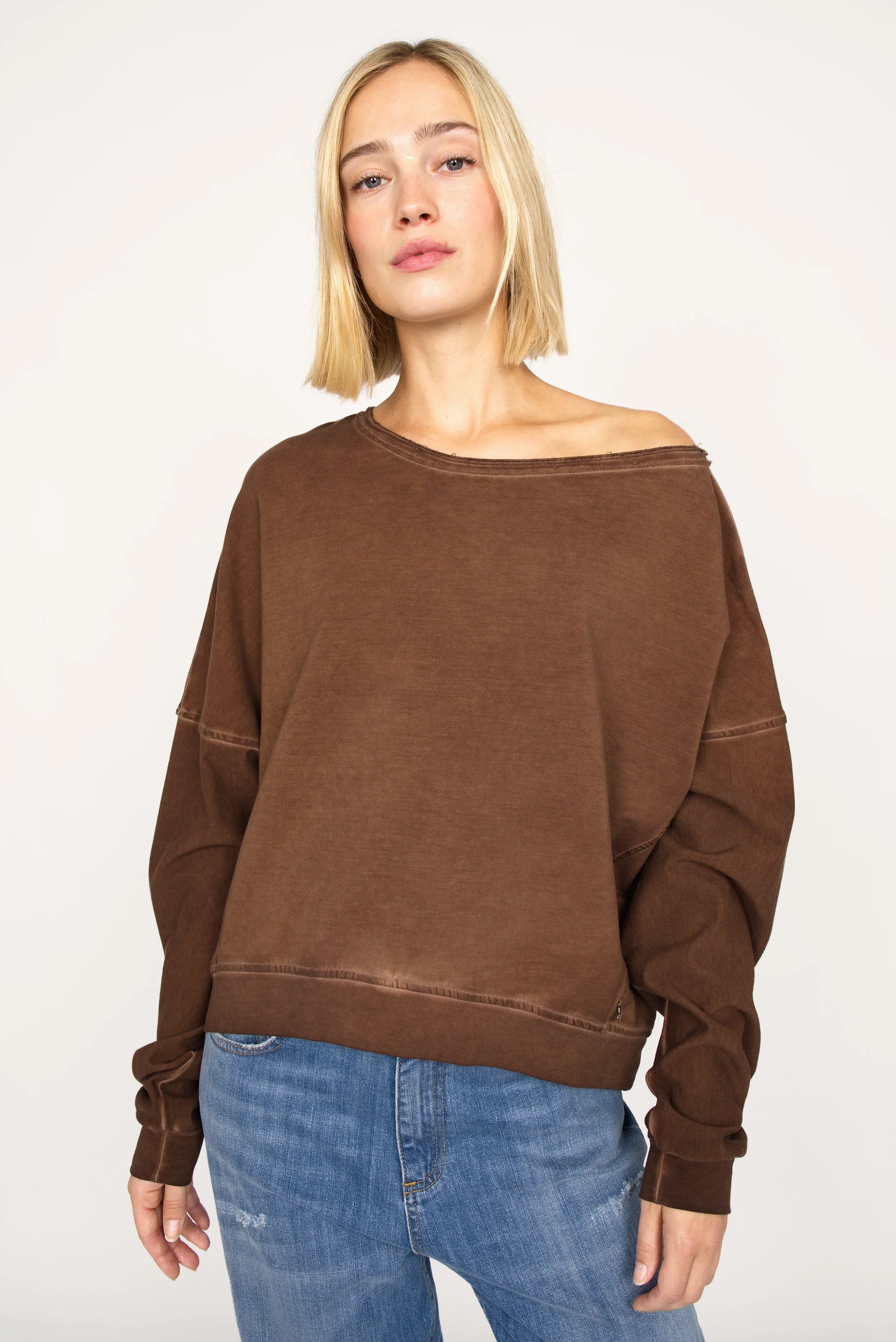TIMAJ revive one shoulder sweater