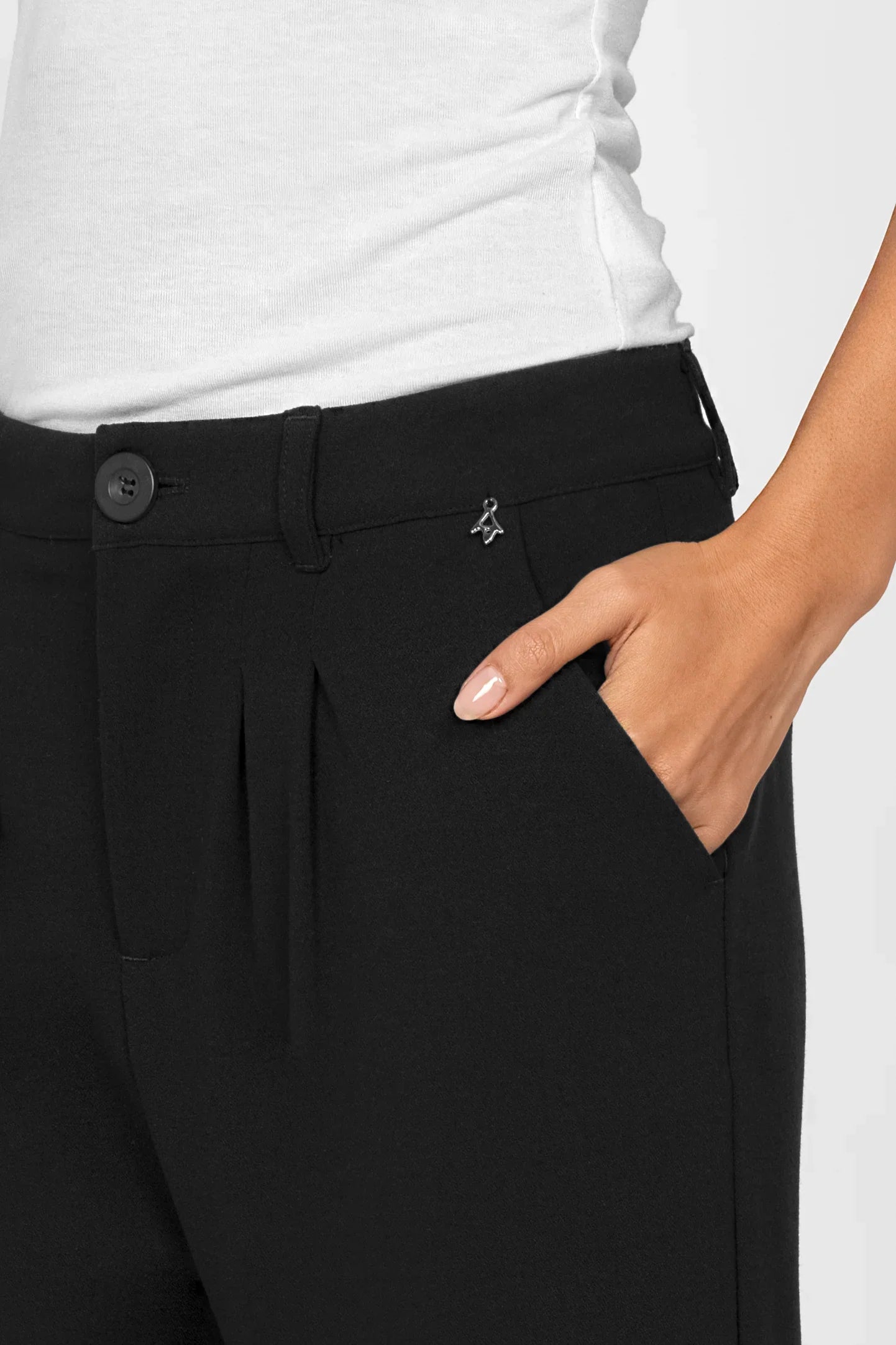 TINKE cropped fit pants
