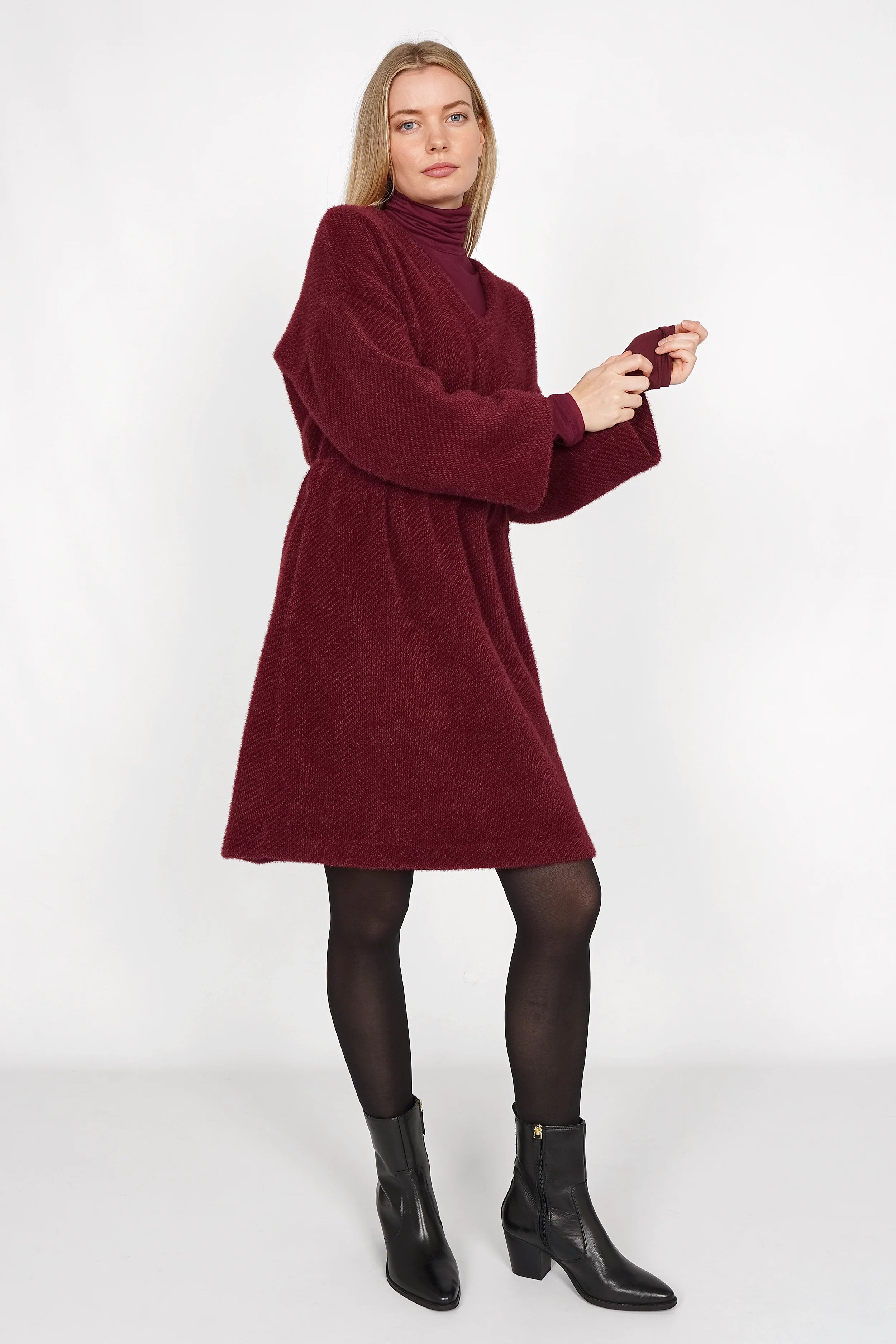 UJALE dress with velvety-soft short-haired fur texture