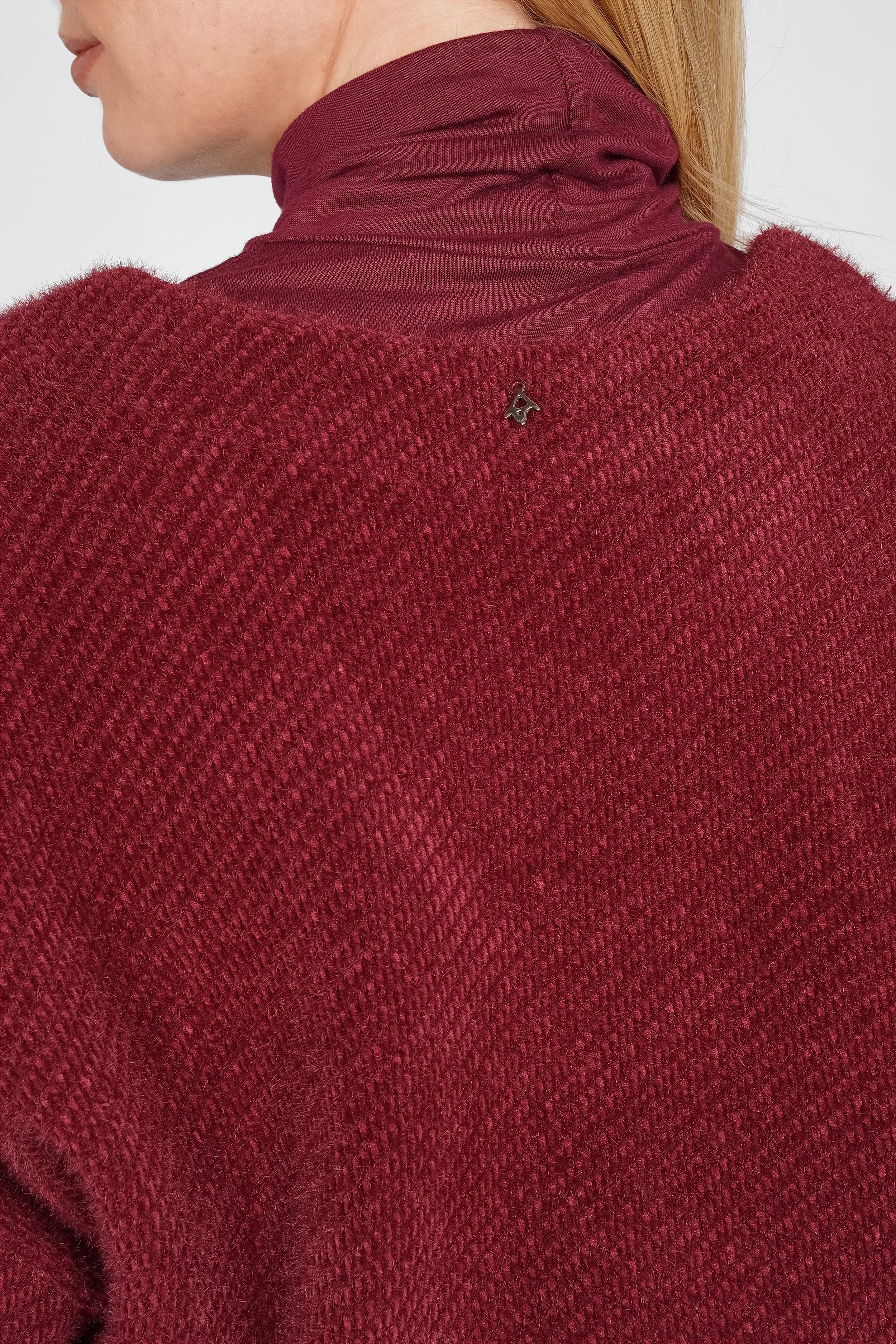 UJALE dress with velvety-soft short-haired fur texture