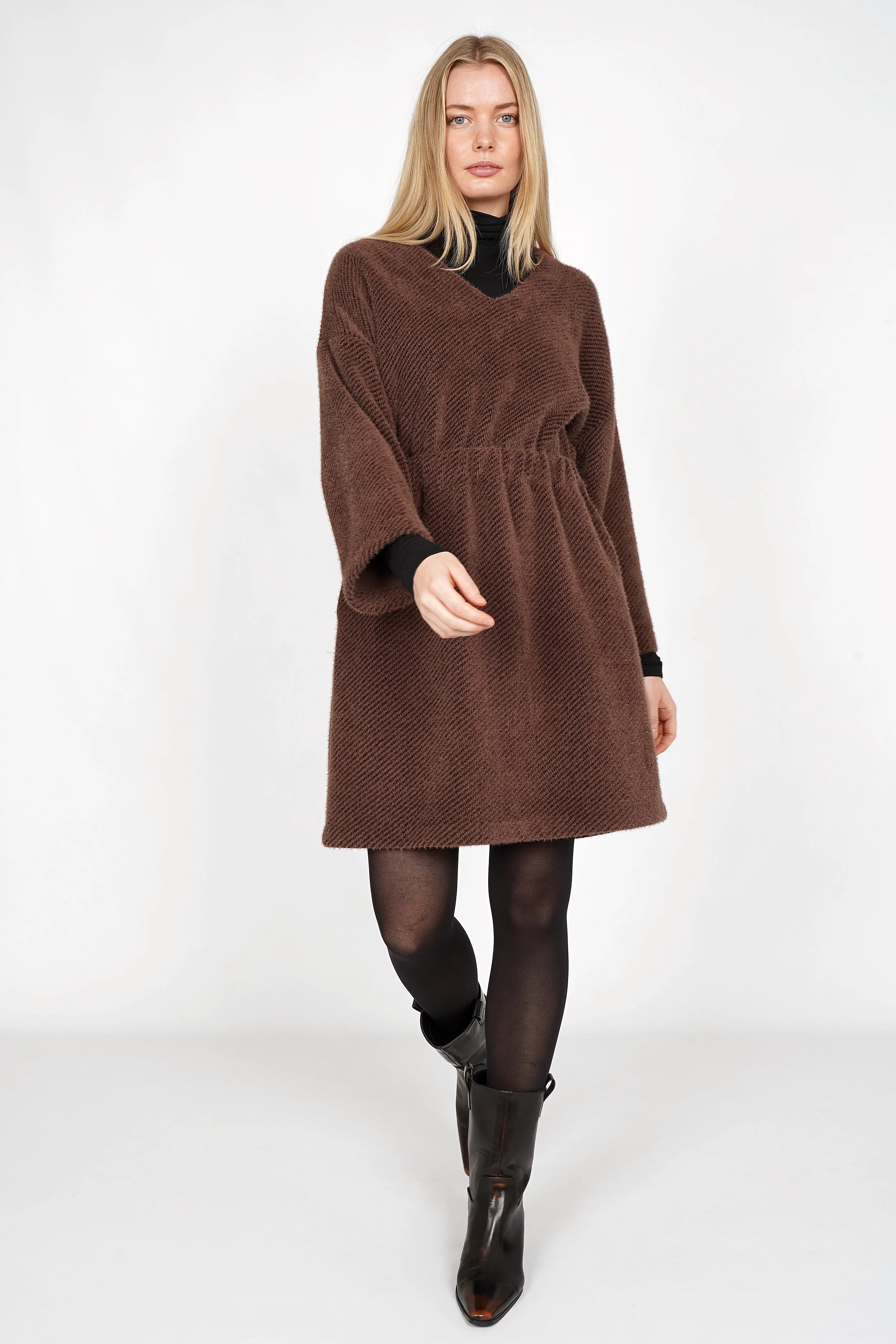 UJALE dress with velvety-soft short-haired fur texture