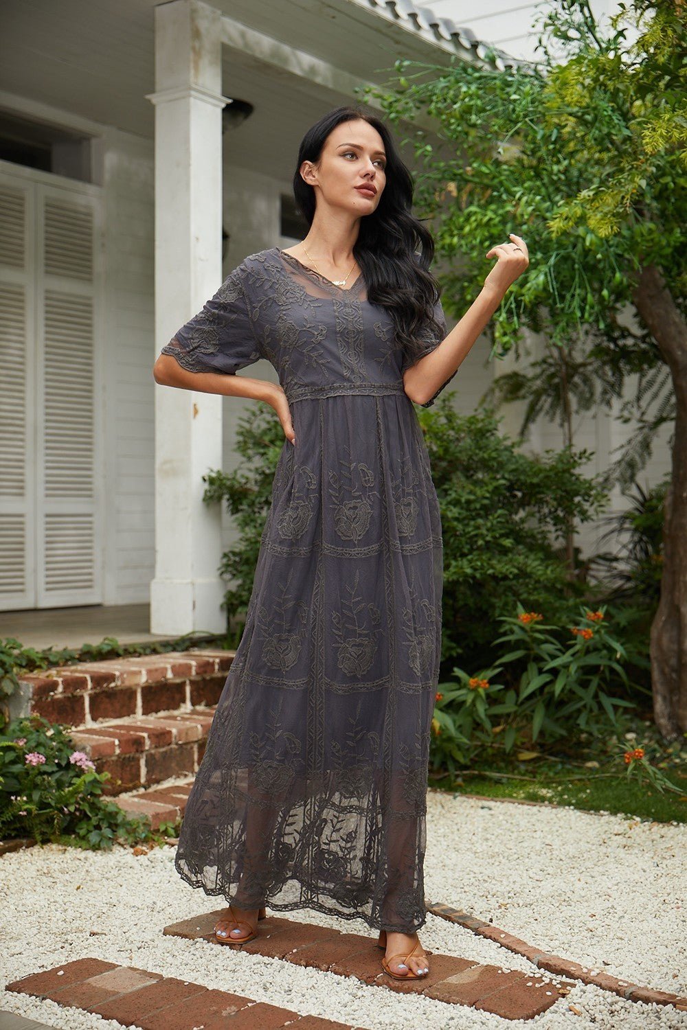 Clarita | Elegant Bloom Maxi - Nora & Ivy Boutique
