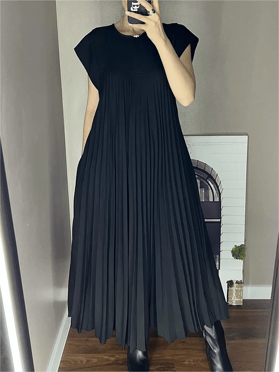 Sandra | Pleated Elegant Dress - Nora & Ivy Boutique