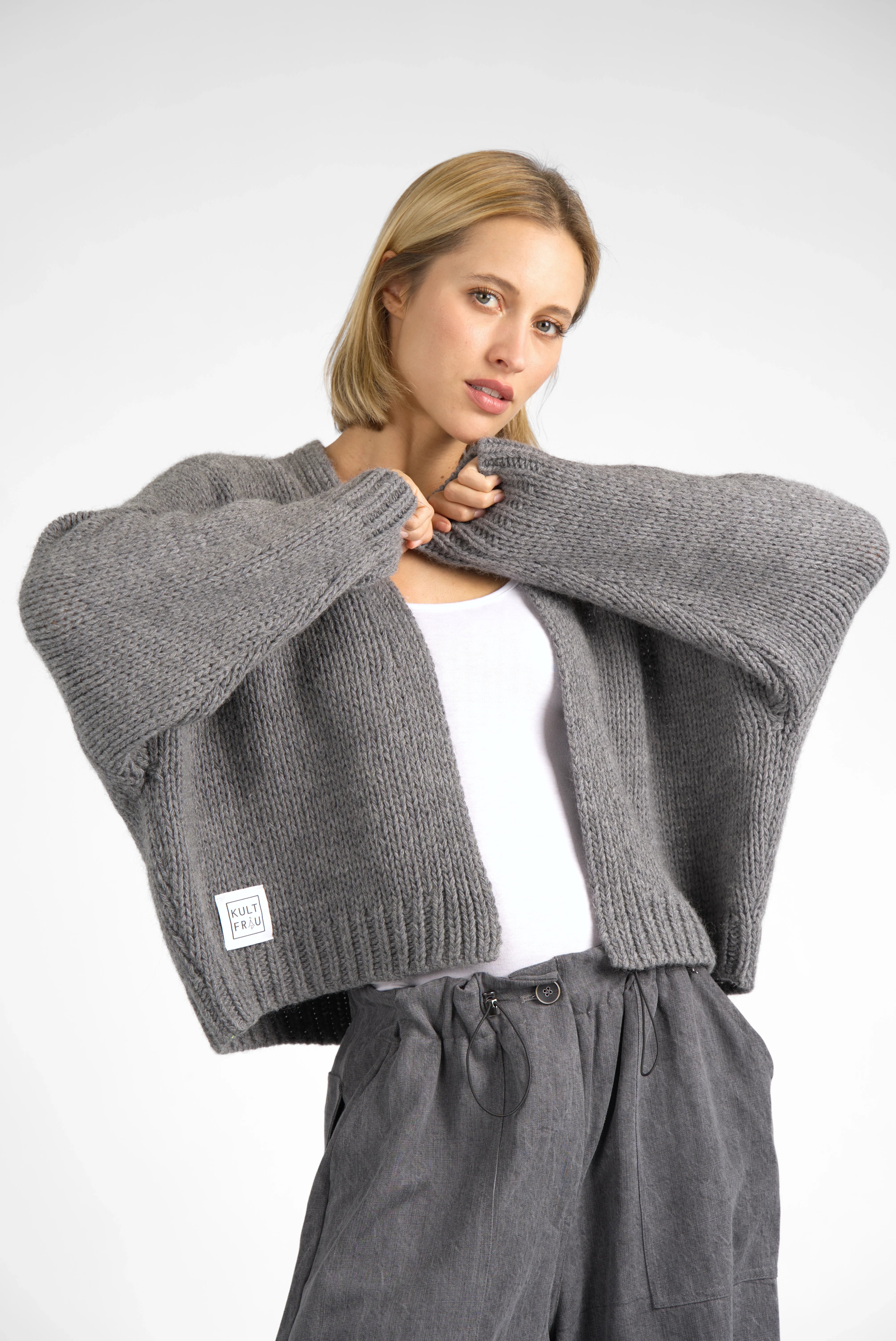ALIXA cropped knit cardigan