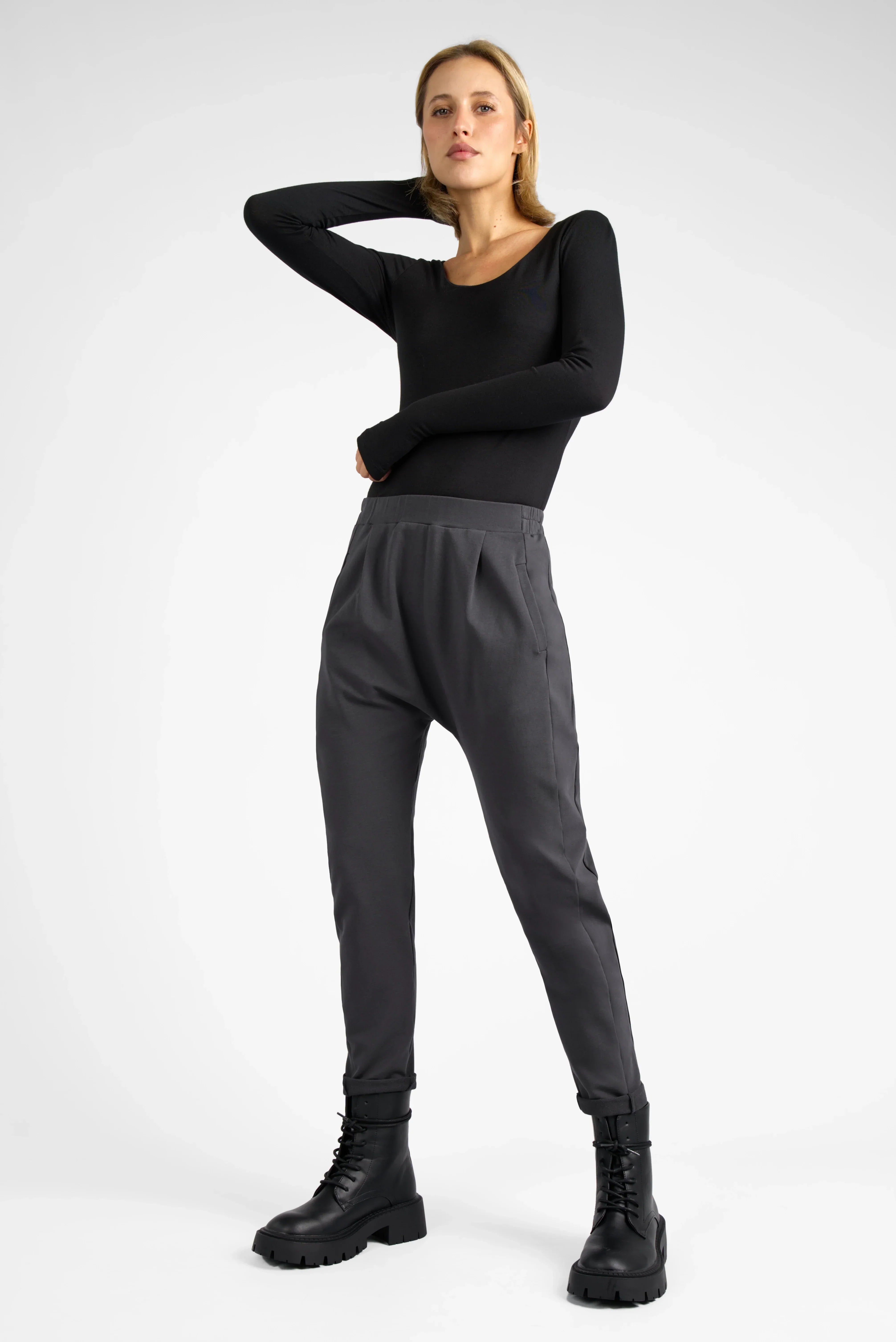 HANNA.K tapered sweatpants
