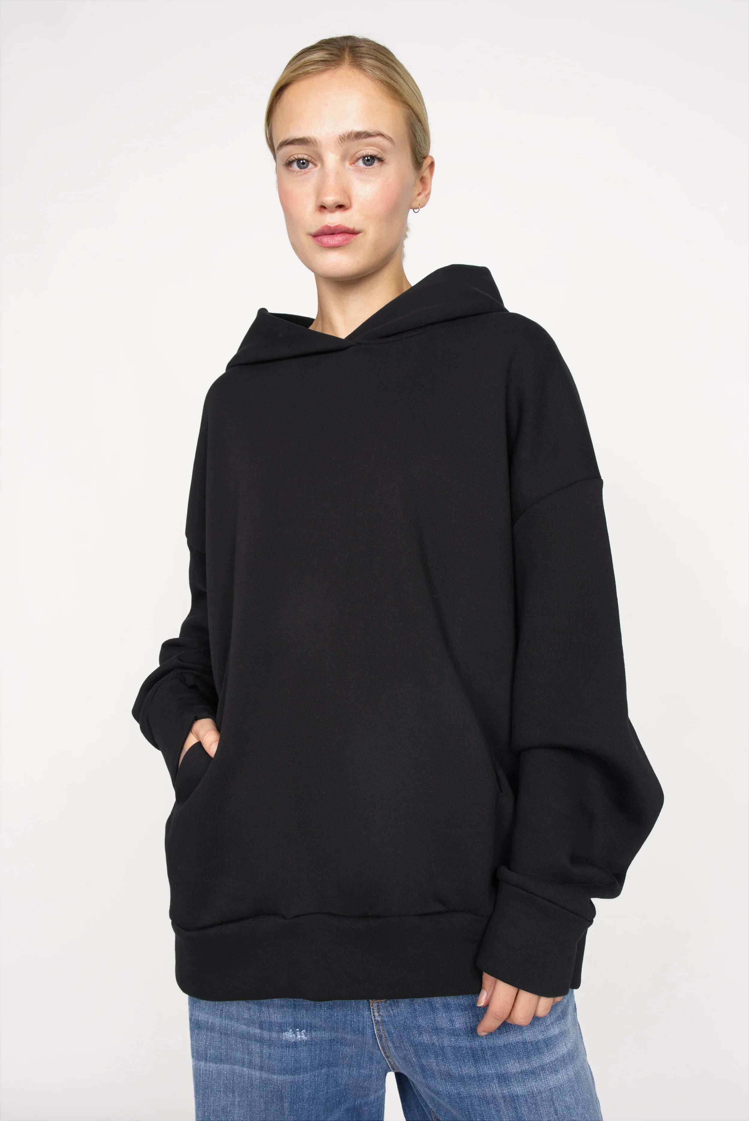LAURA.K oversized hoodie