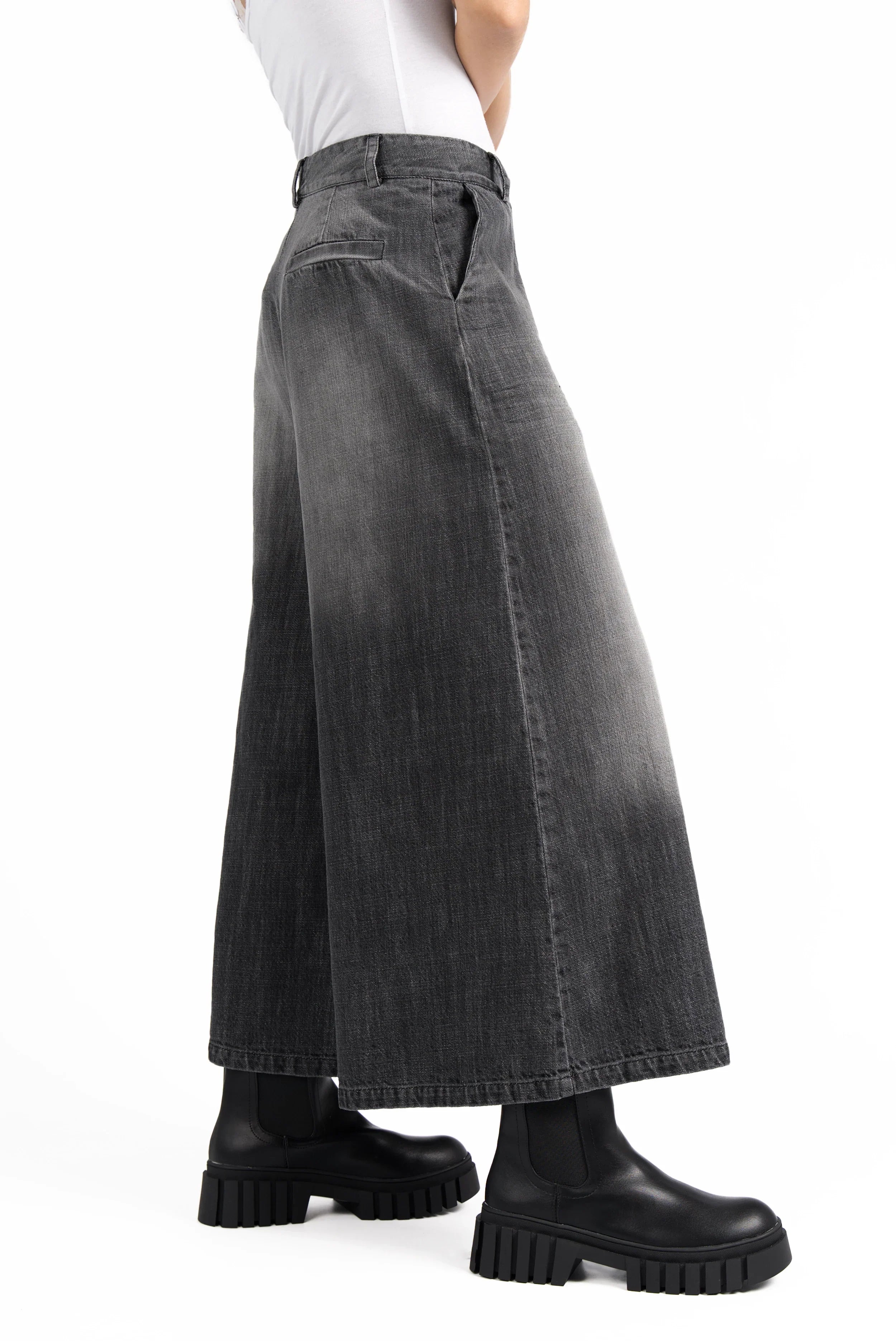 NEDITA cropped wide leg pants