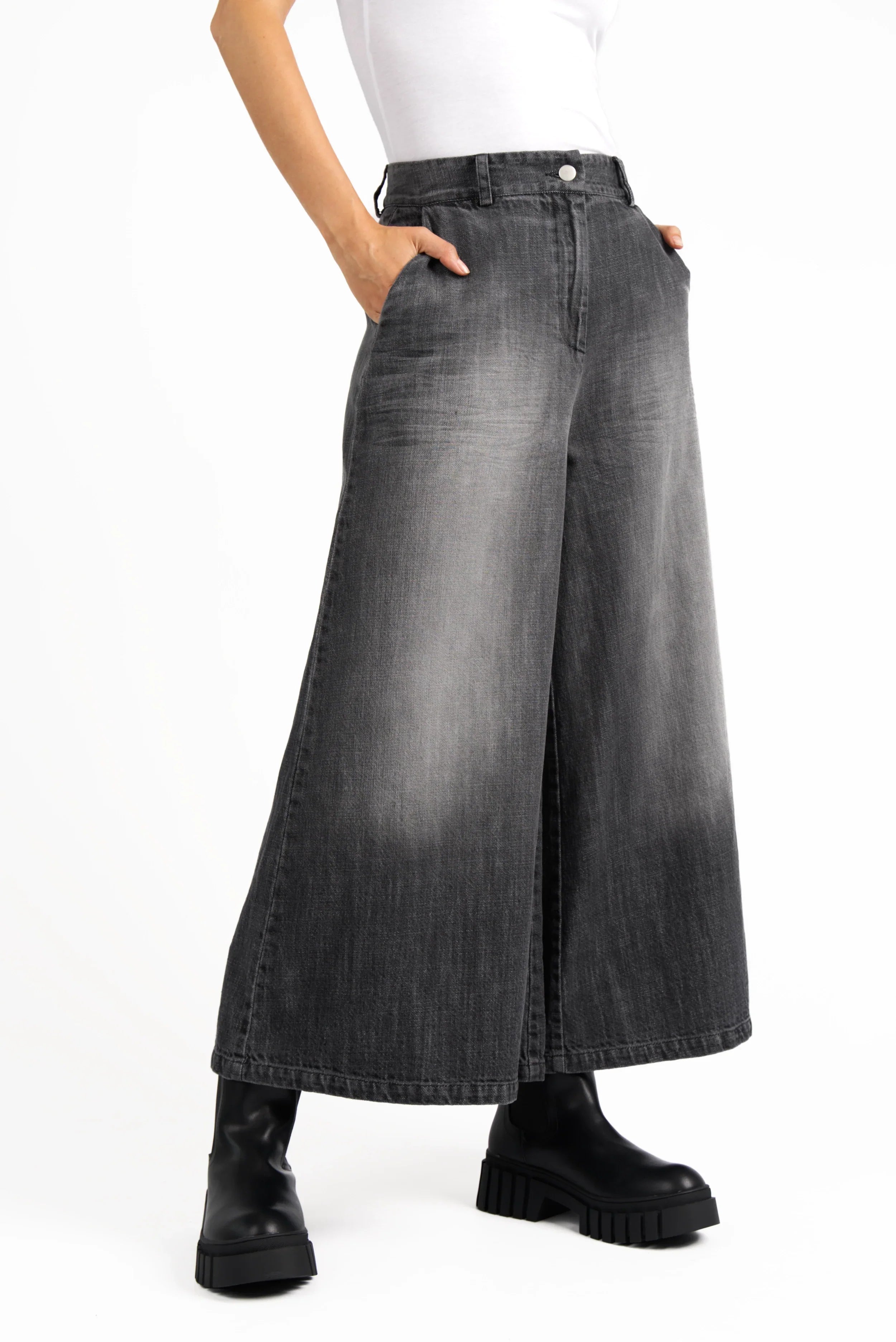 NEDITA cropped wide leg pants