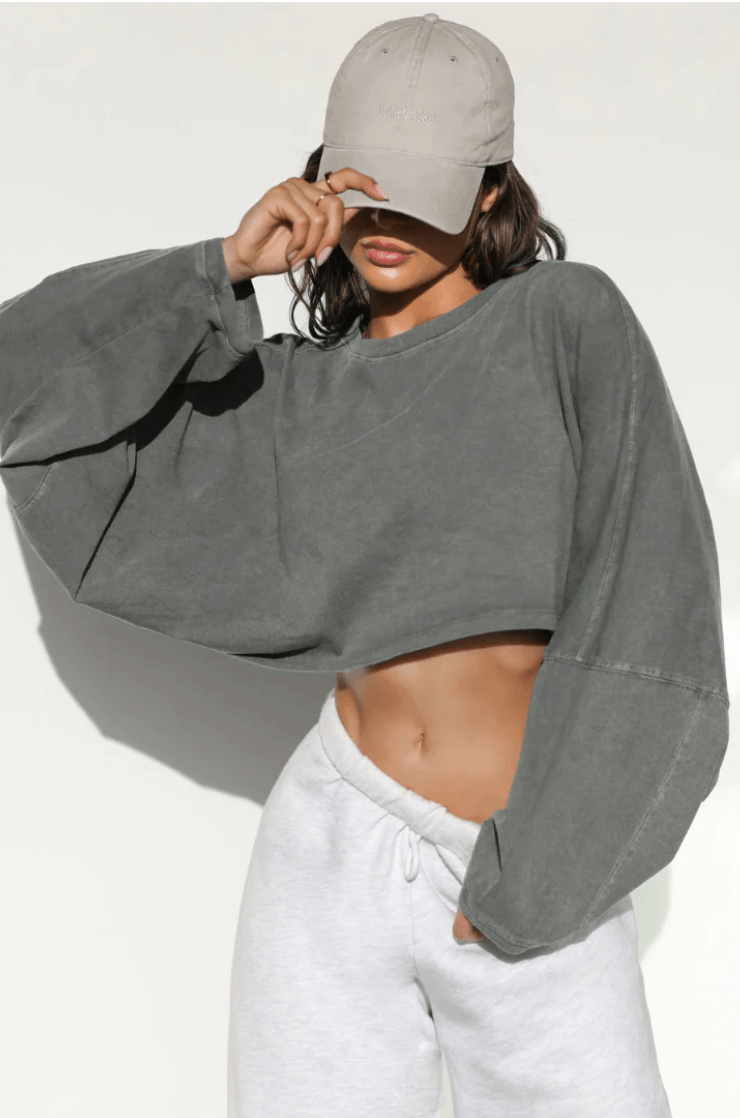 SKYE™ - Casual Cropped Pullover Sweatshirt - Nora & Ivy Boutique
