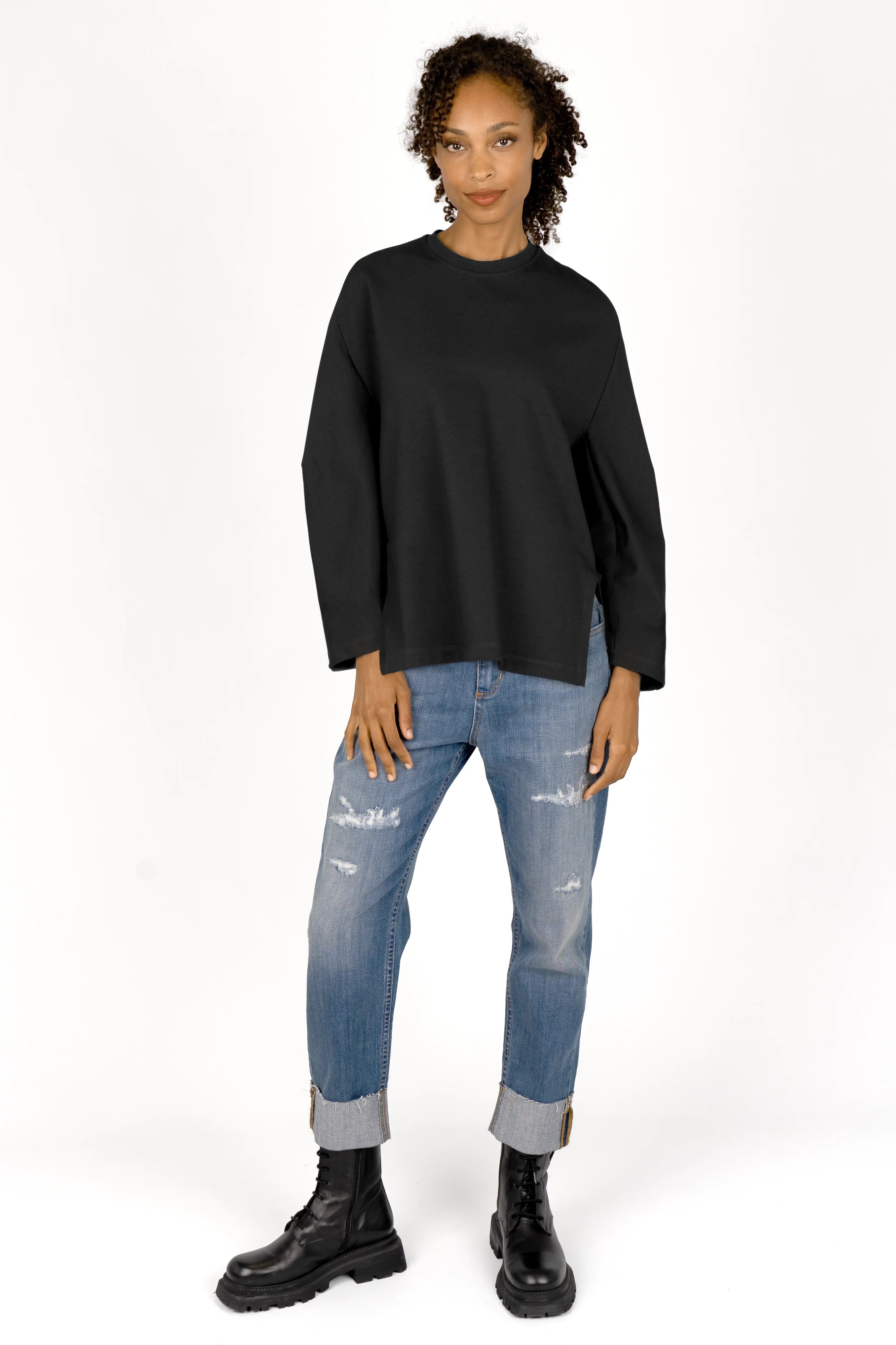 (NEU FW!) TOOVE shirt made from medium-weight interlock jersey